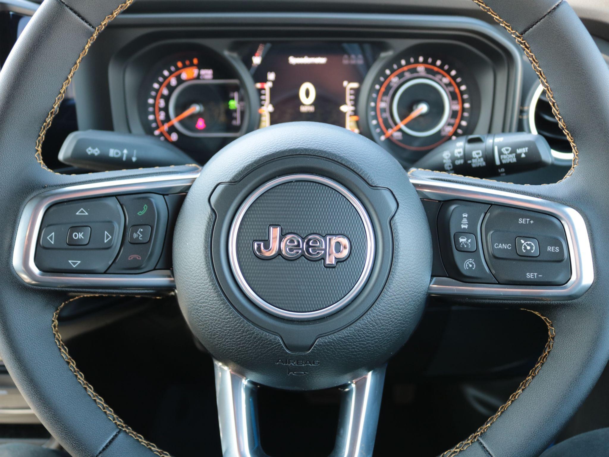 Jeep Wrangler Image 20