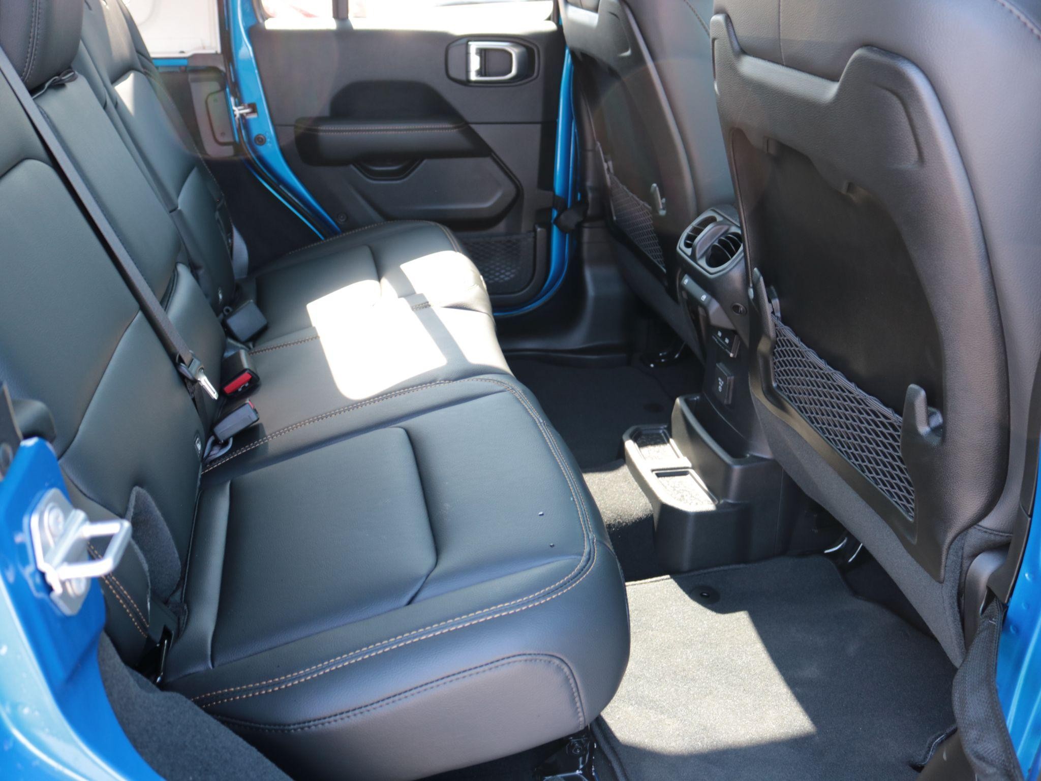 Jeep Wrangler Image 27