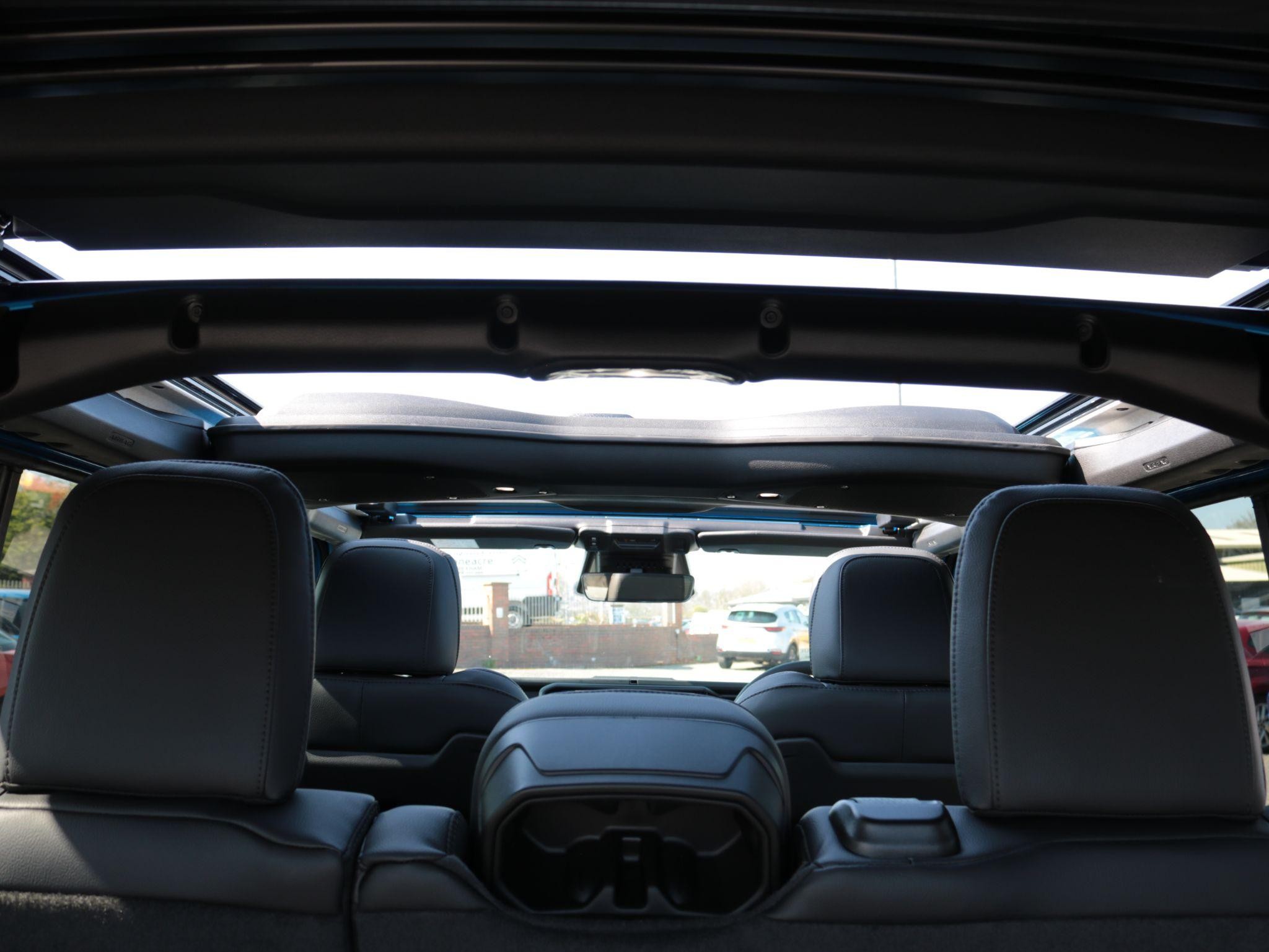 Jeep Wrangler Image 34