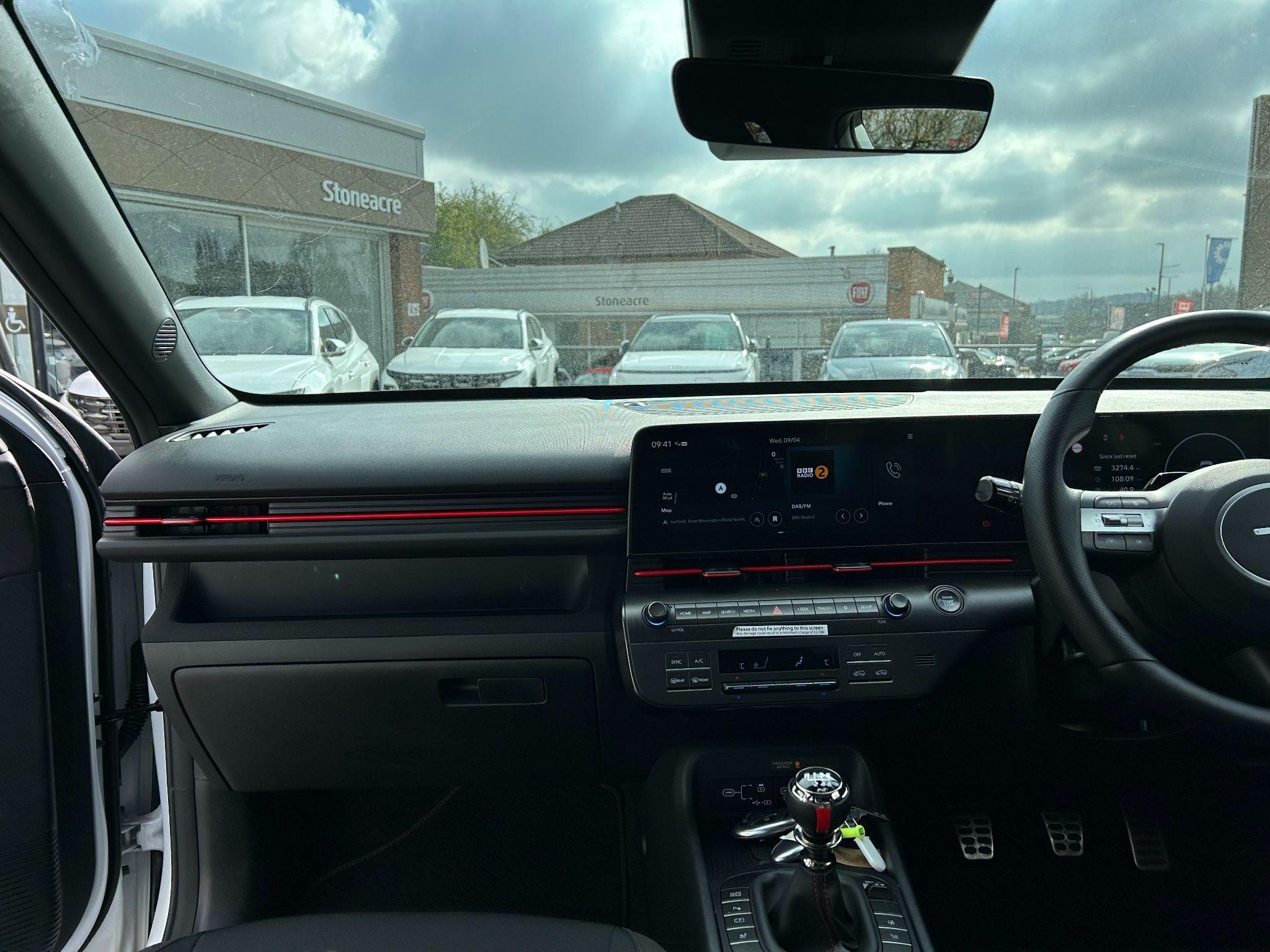 Hyundai KONA Image 12