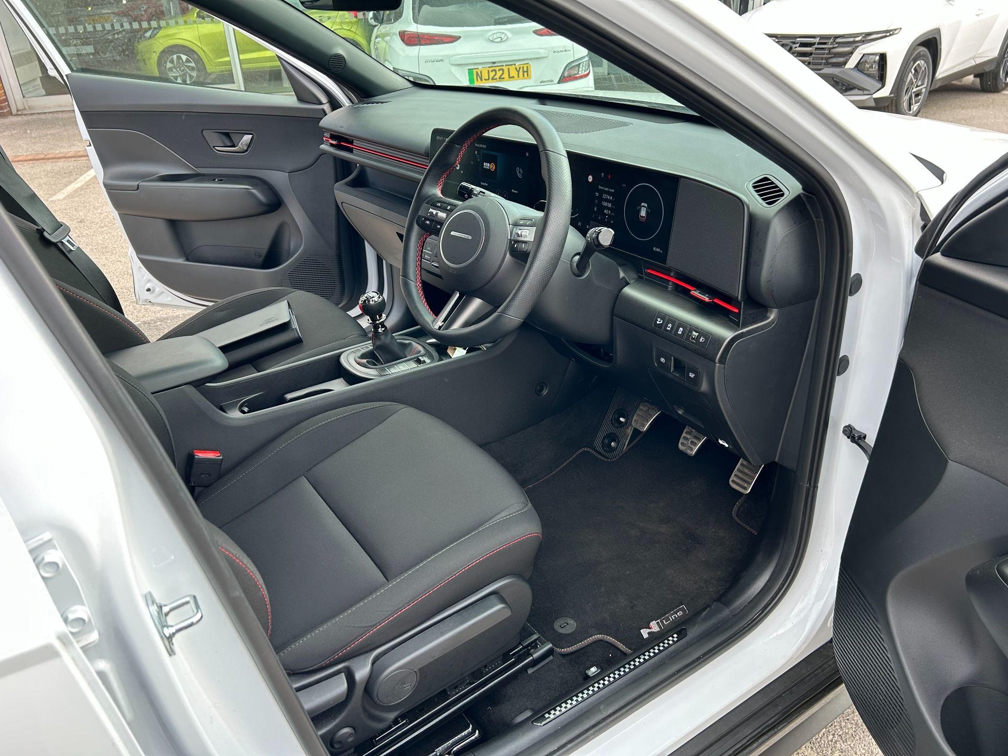Hyundai KONA Image 13