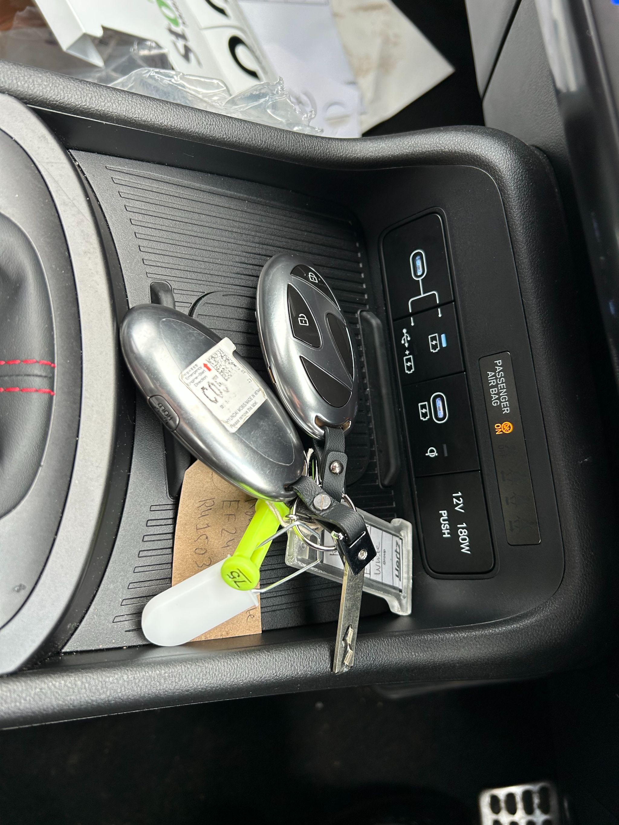 Hyundai KONA Image 19