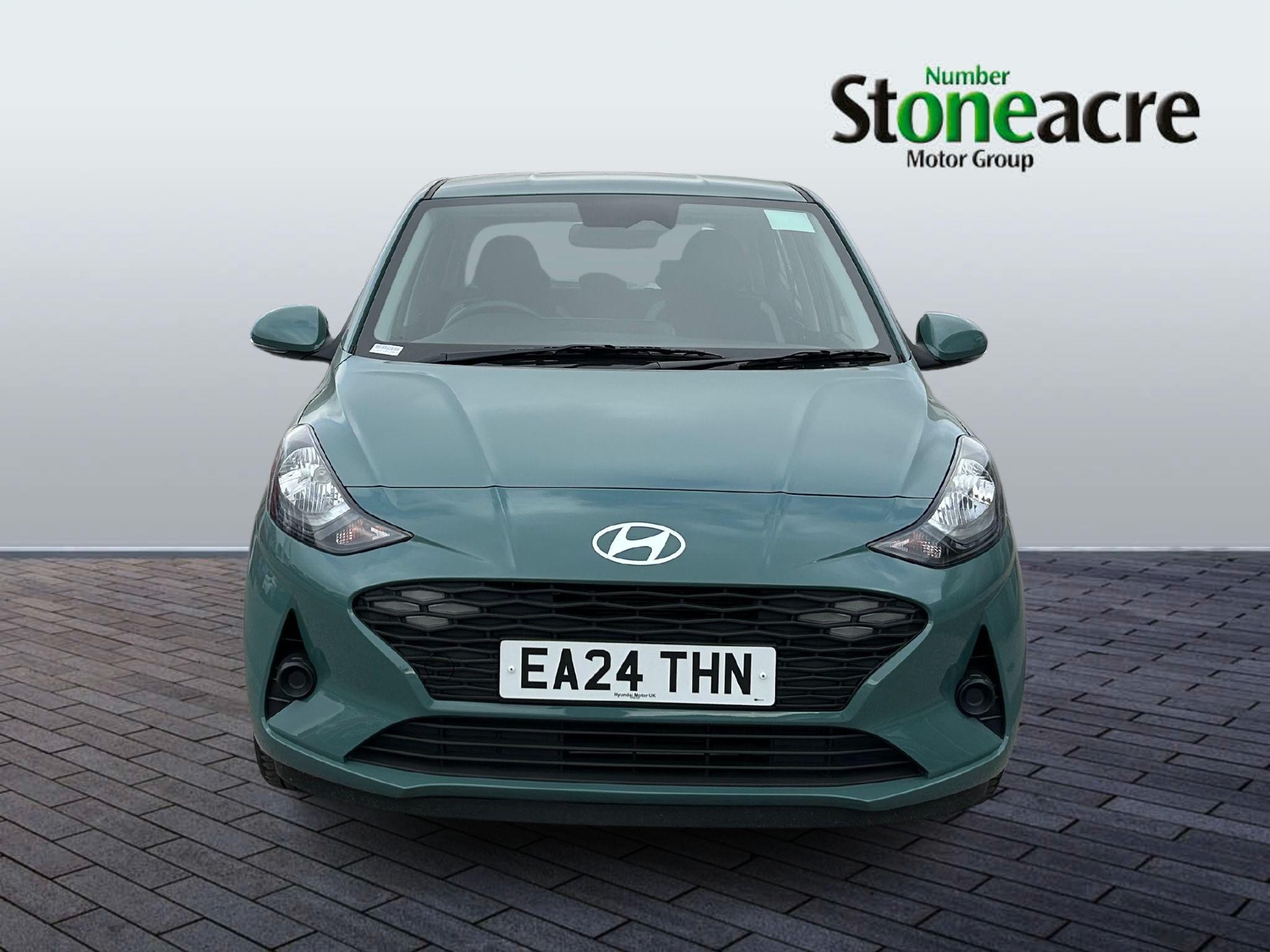 Hyundai i10 Image 2
