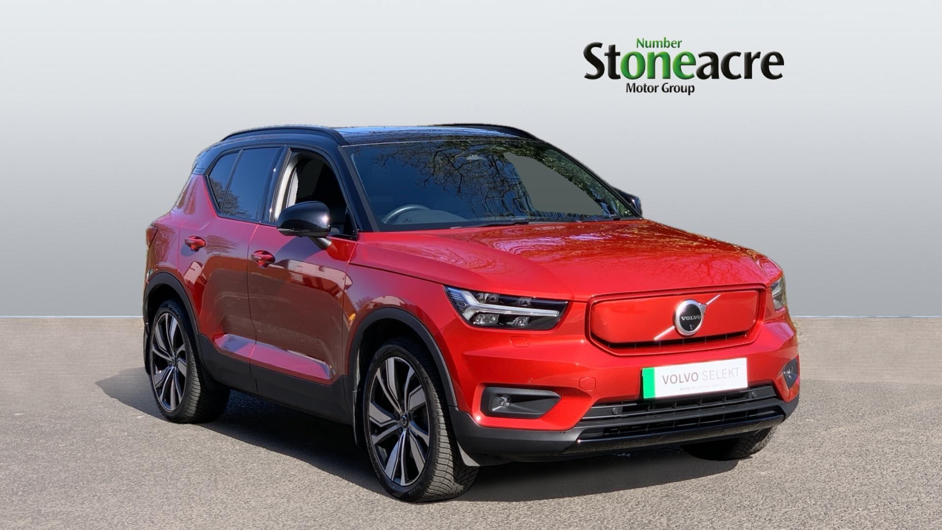 Volvo XC40 Image 1