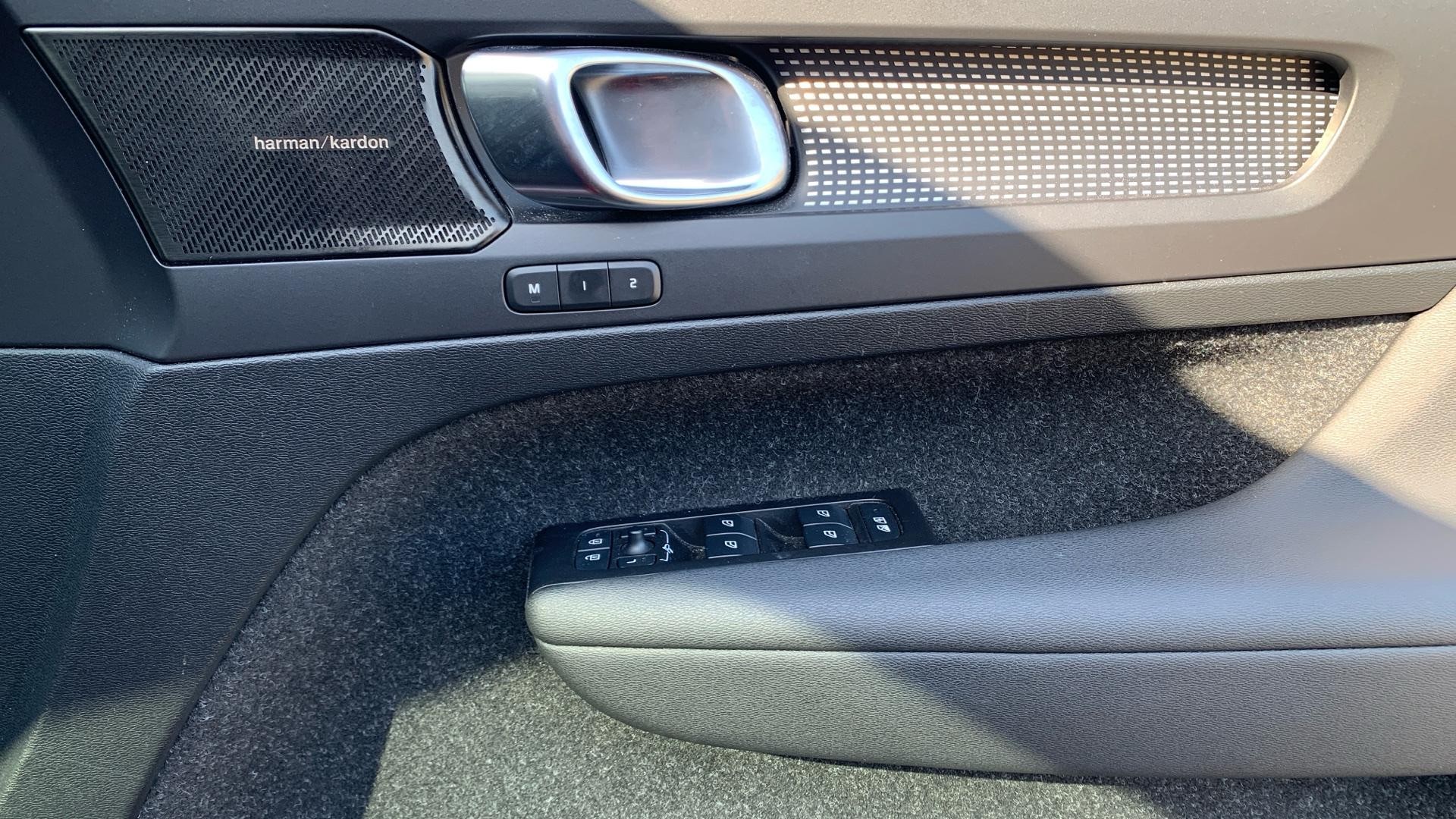 Volvo XC40 Image 15