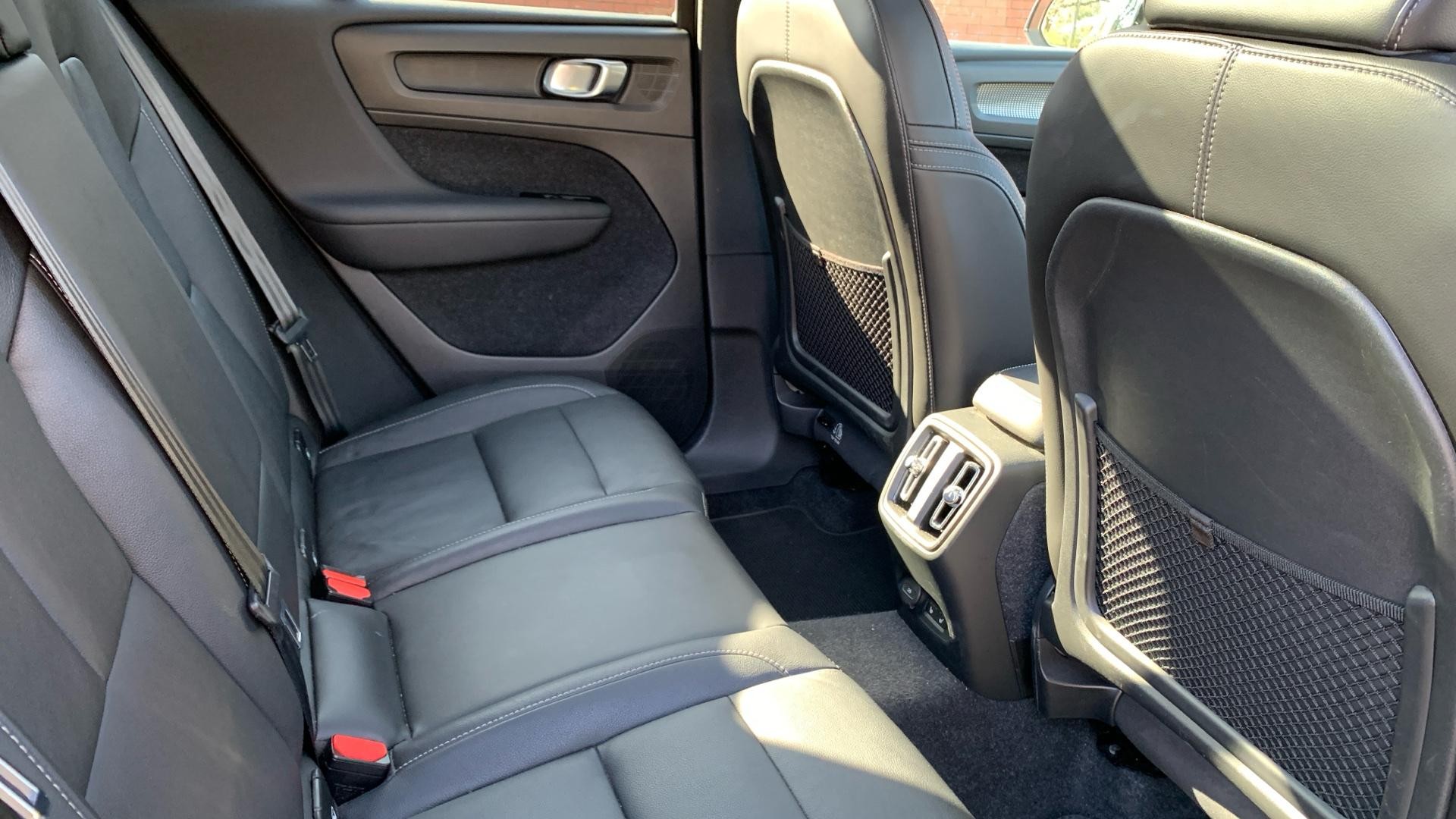 Volvo XC40 Image 33