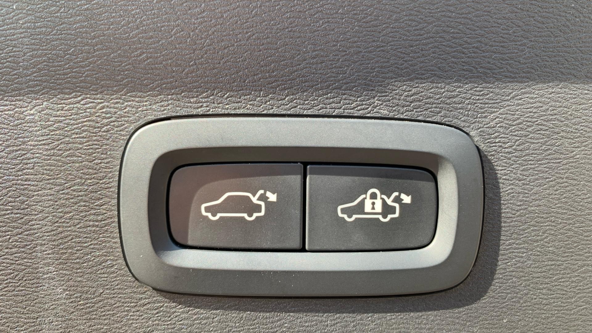 Volvo XC40 Image 38