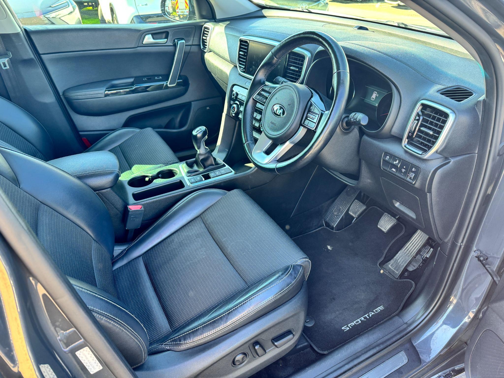 Kia Sportage Image 11