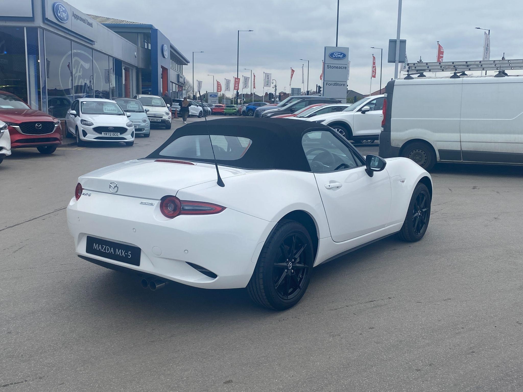 Mazda MX-5 Image 3