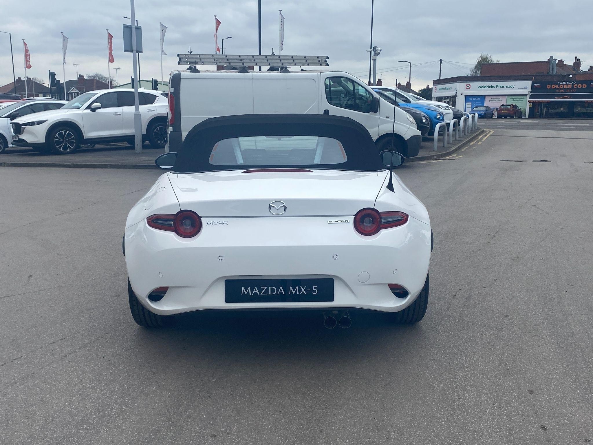 Mazda MX-5 Image 4
