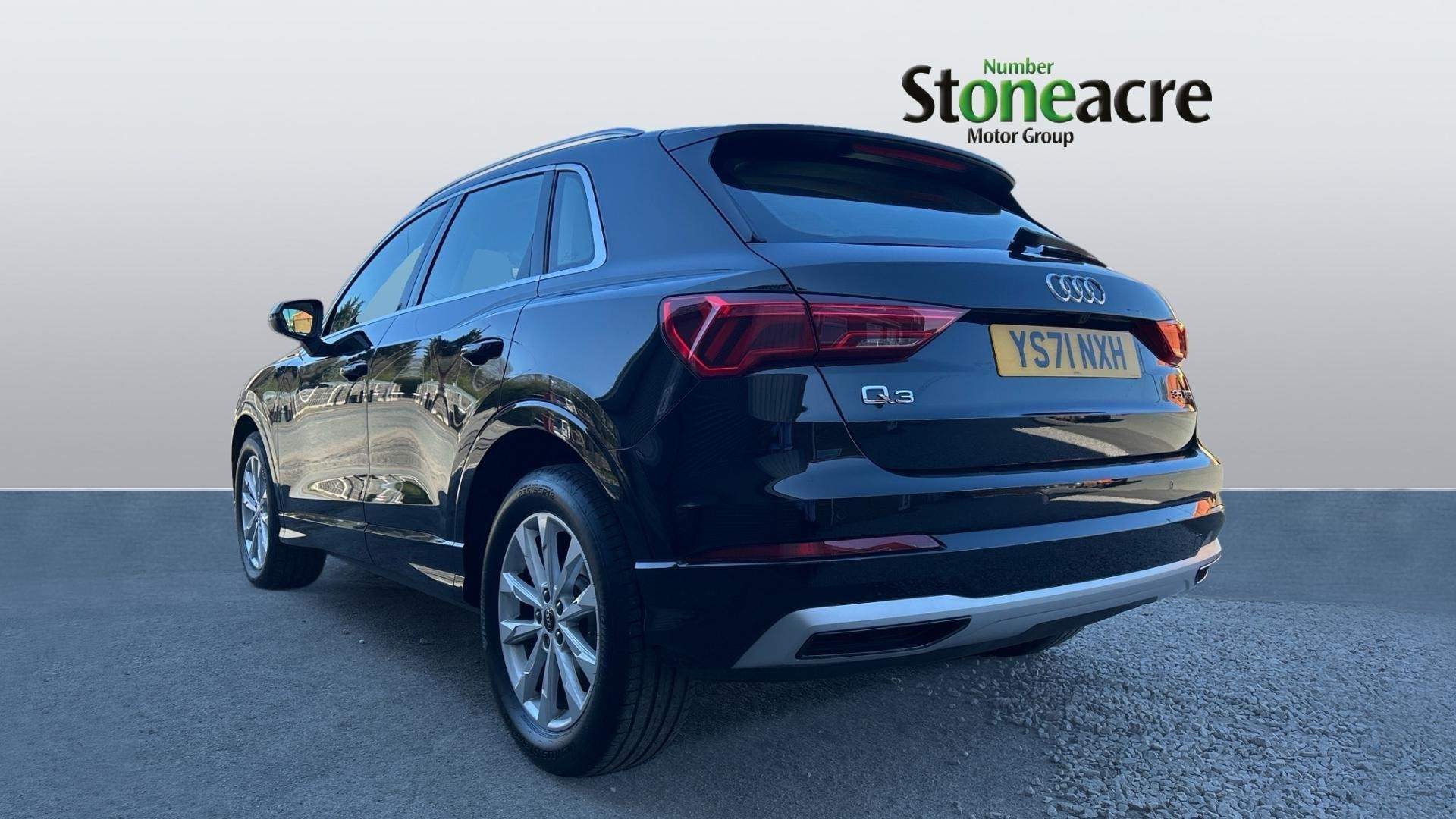Audi Q3 Image 2