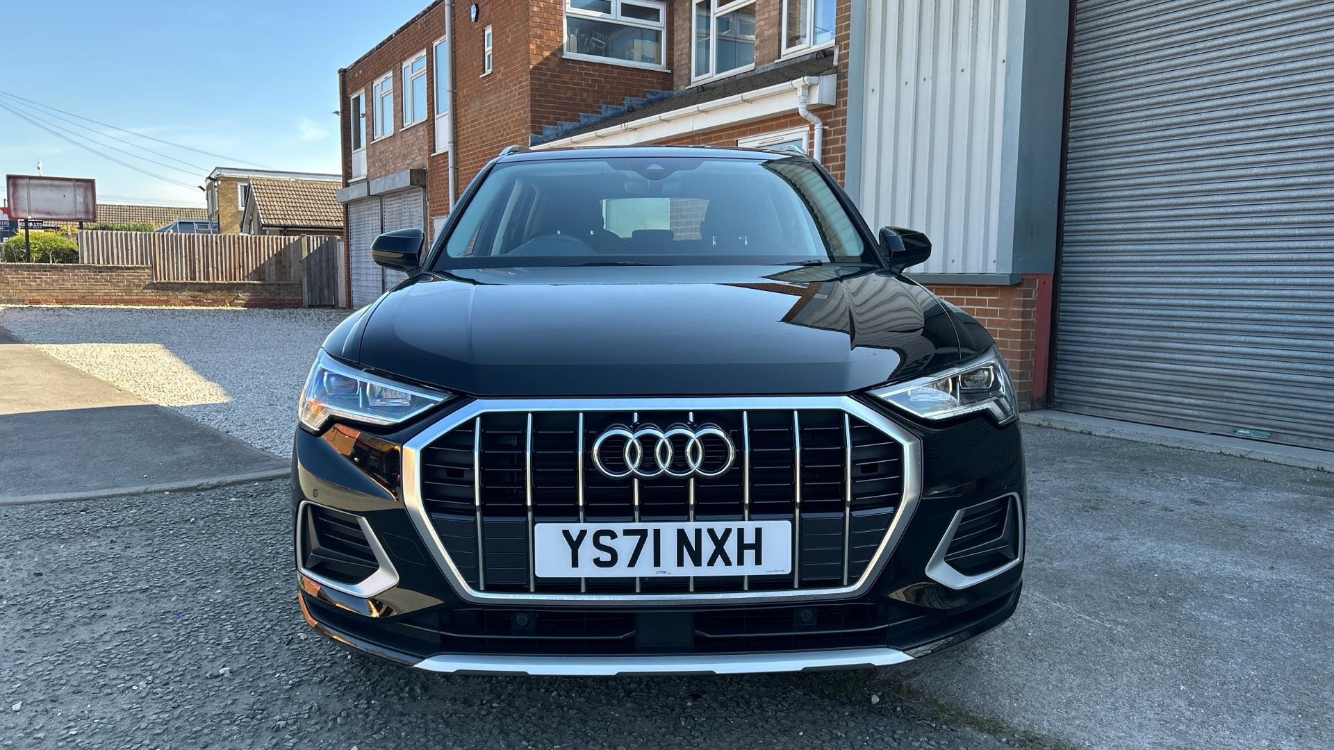 Audi Q3 Image 12