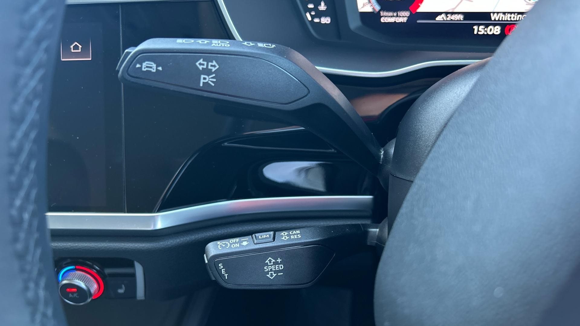Audi Q3 Image 24