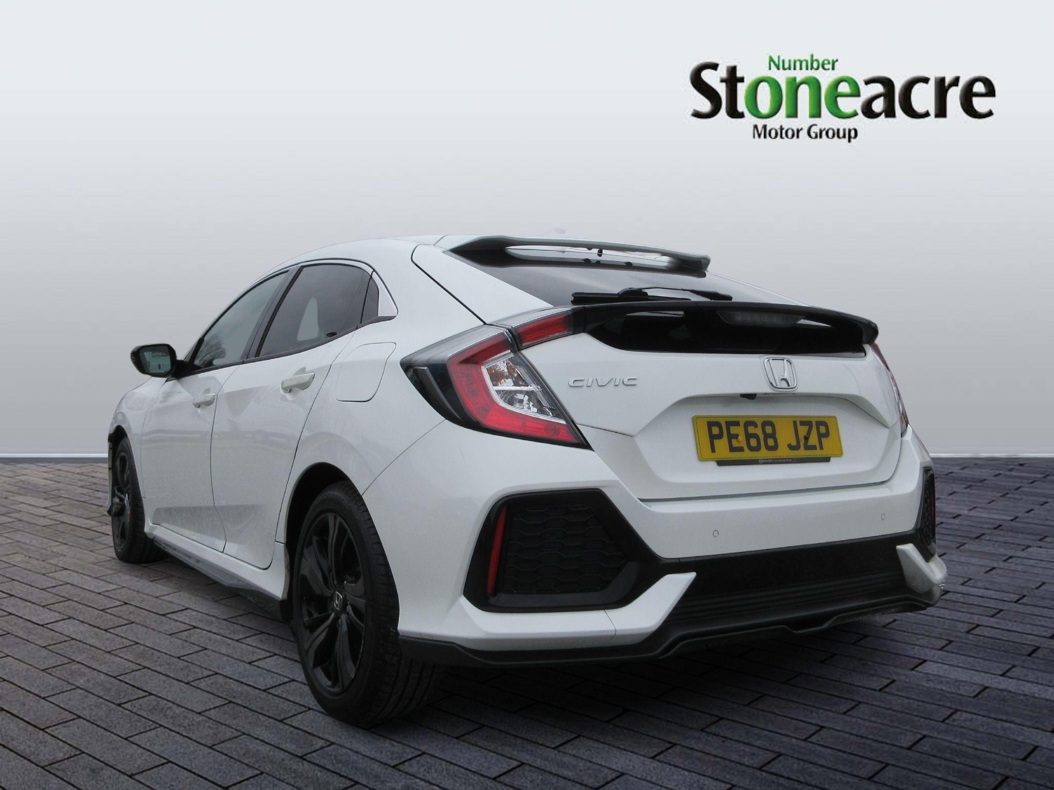 Honda Civic Image 3