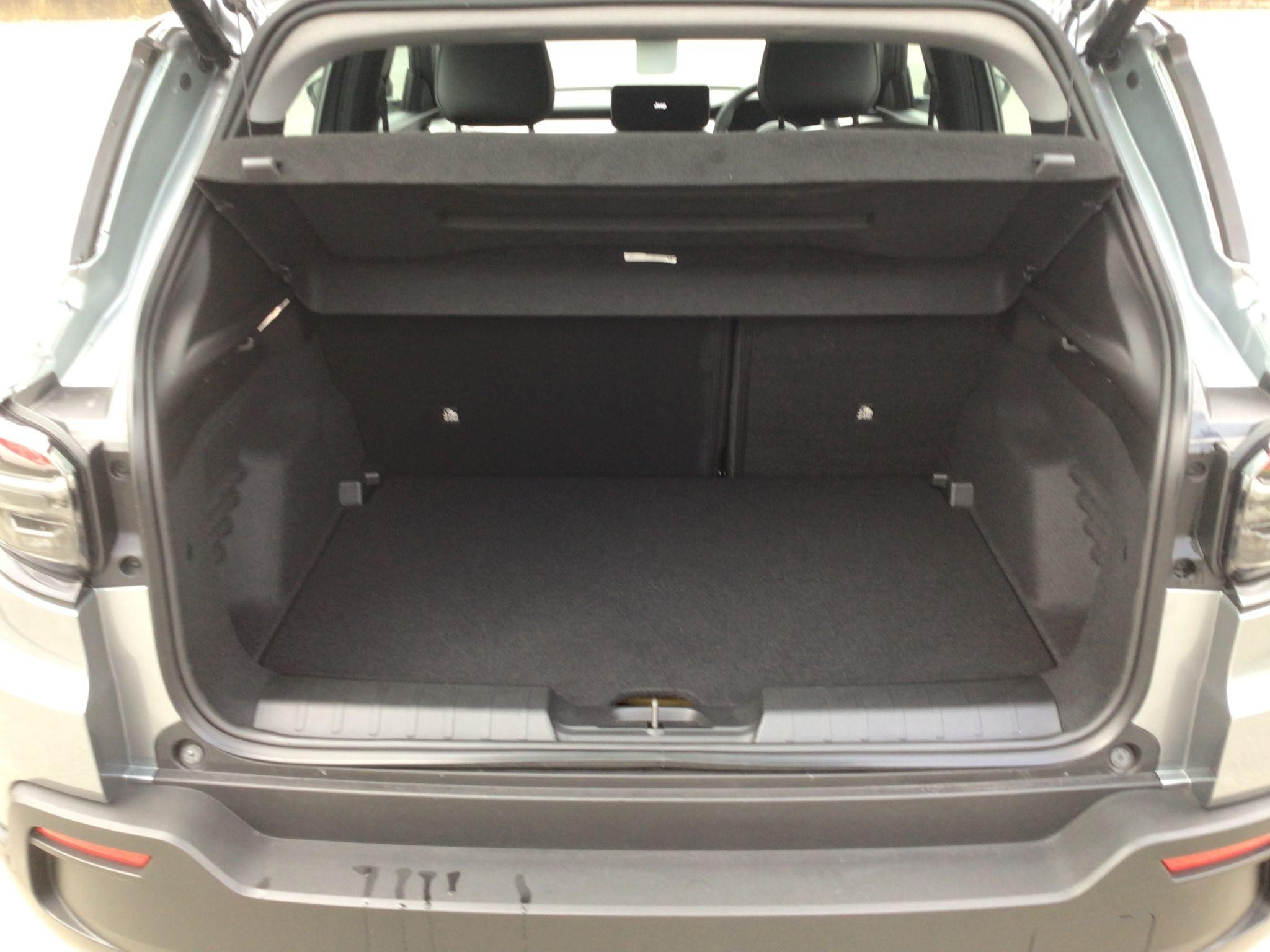 Jeep Avenger Image 12