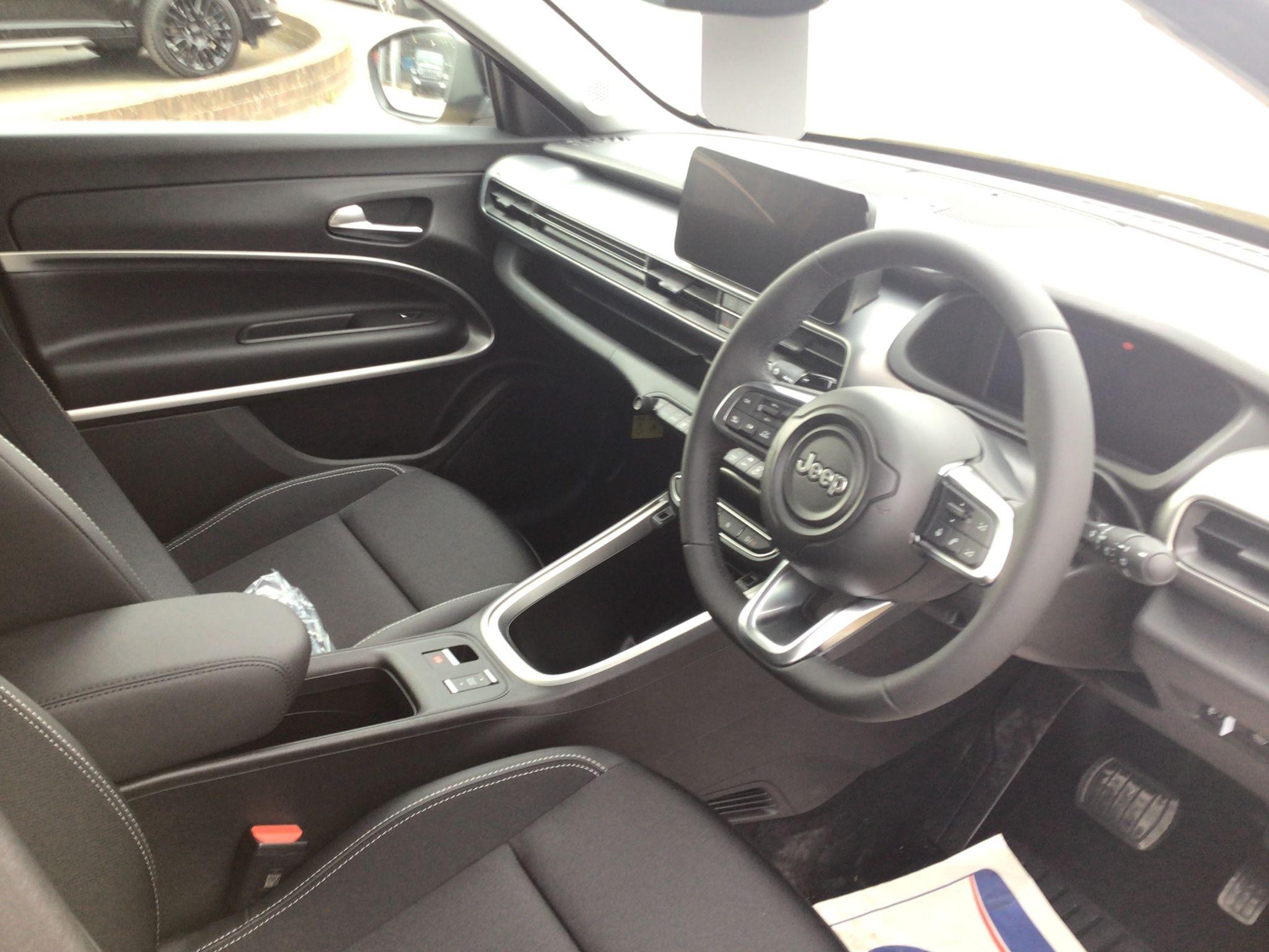Jeep Avenger Image 13