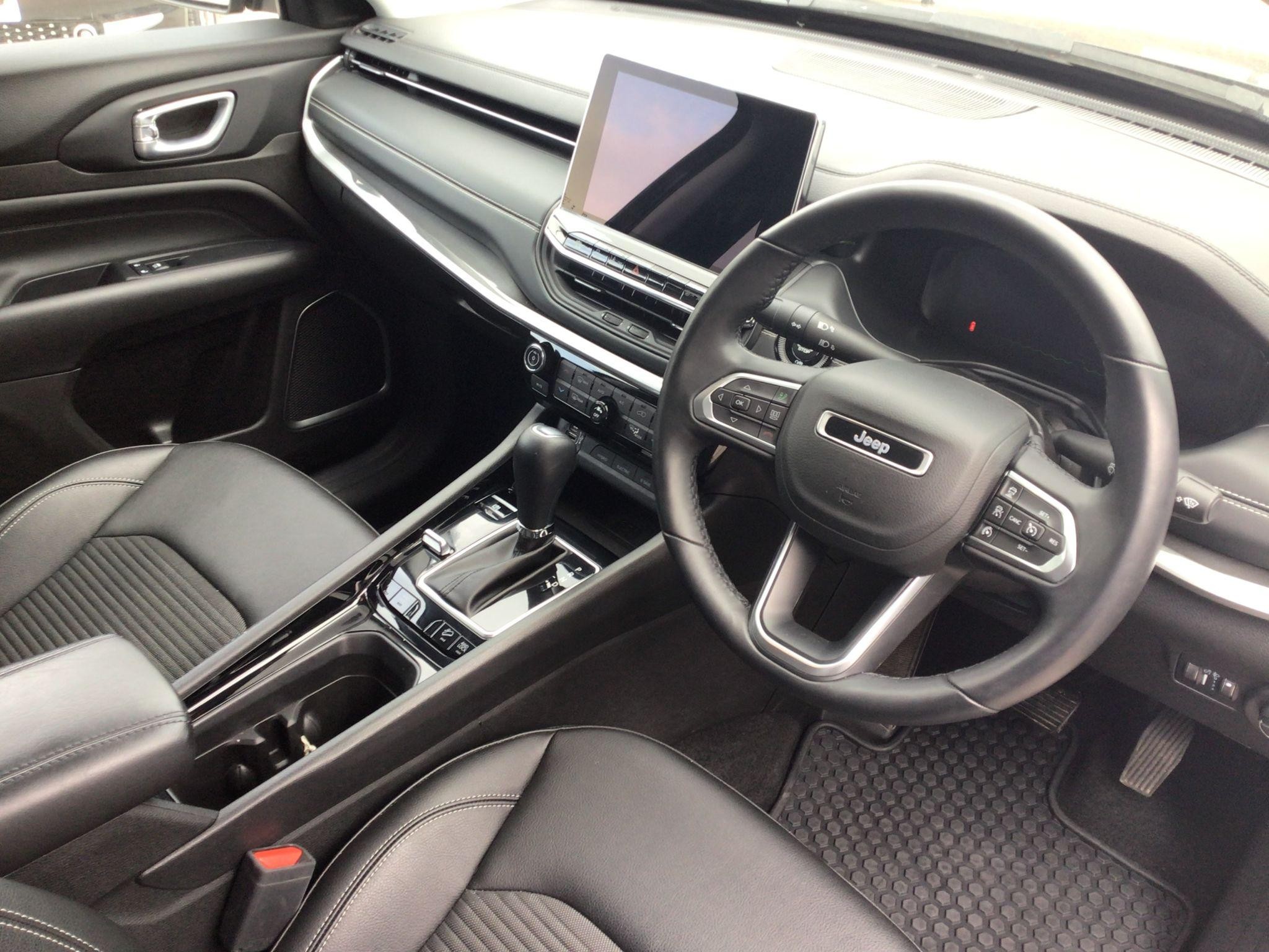 Jeep Compass Image 12
