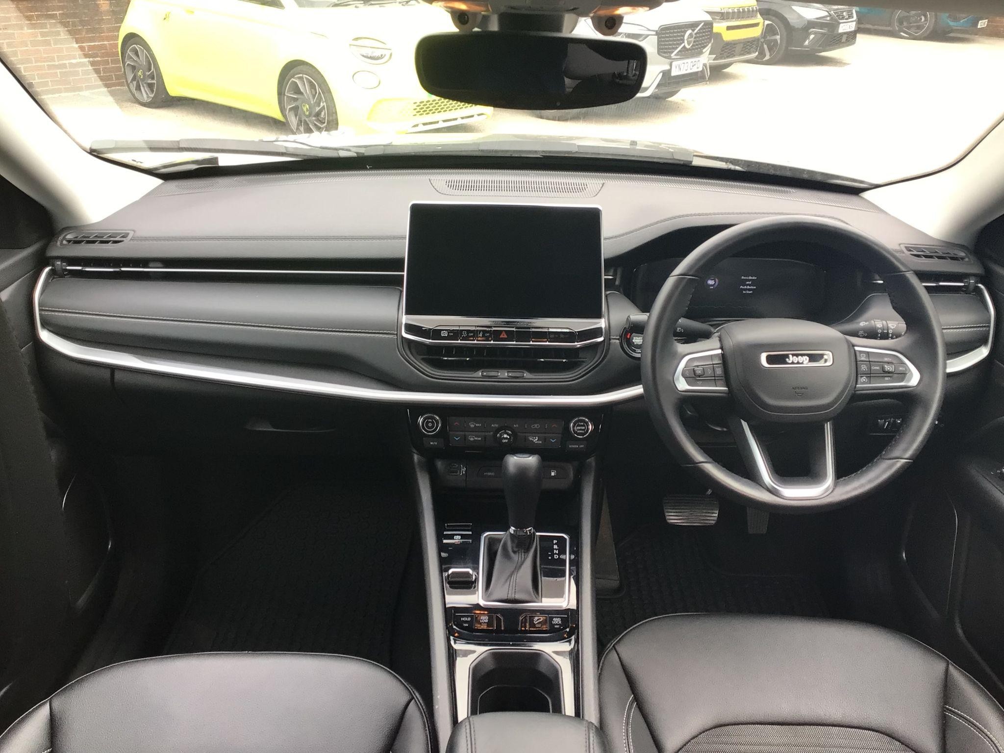Jeep Compass Image 13