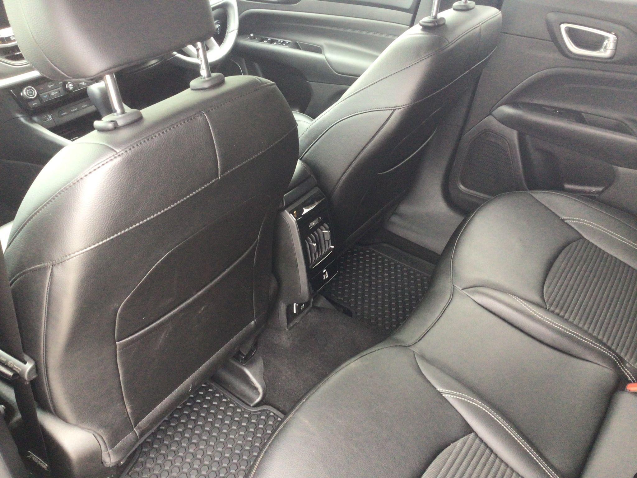Jeep Compass Image 21