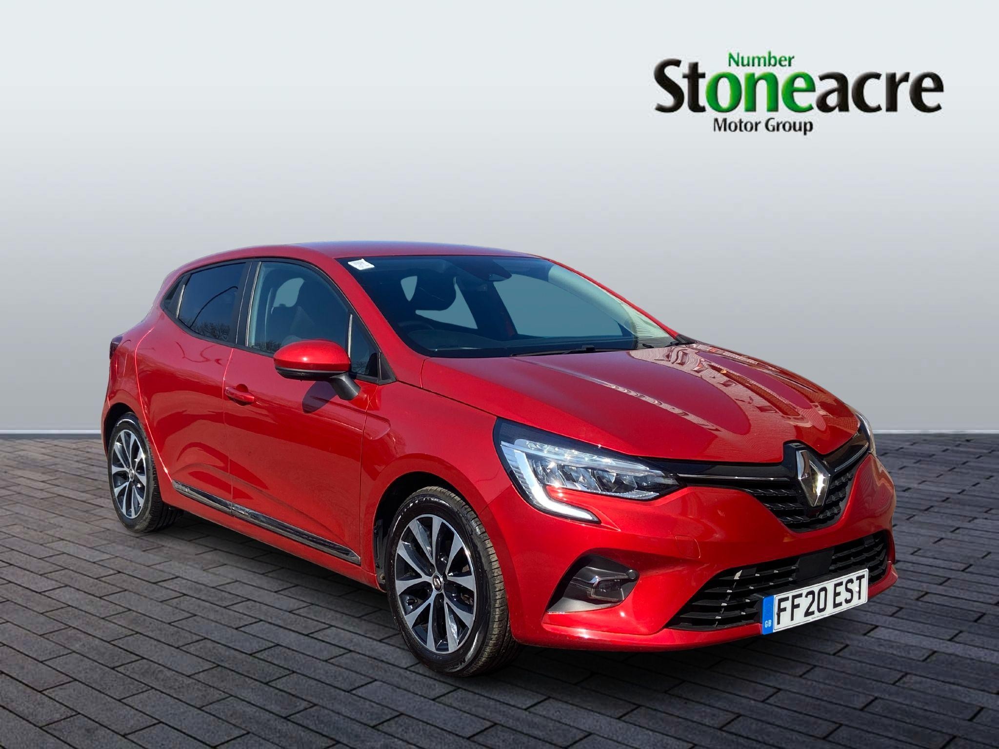 Renault Clio Image 1