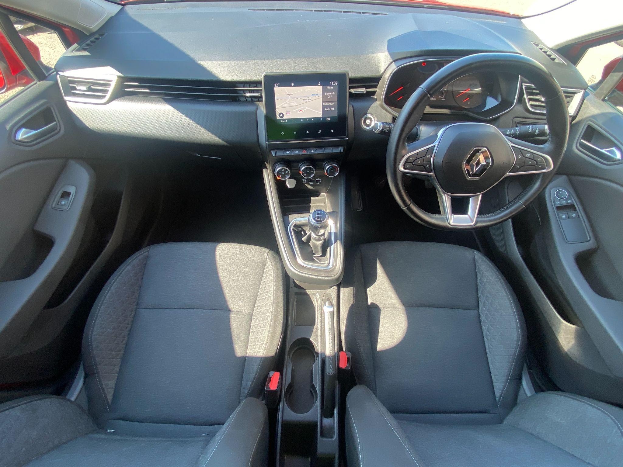Renault Clio Image 10