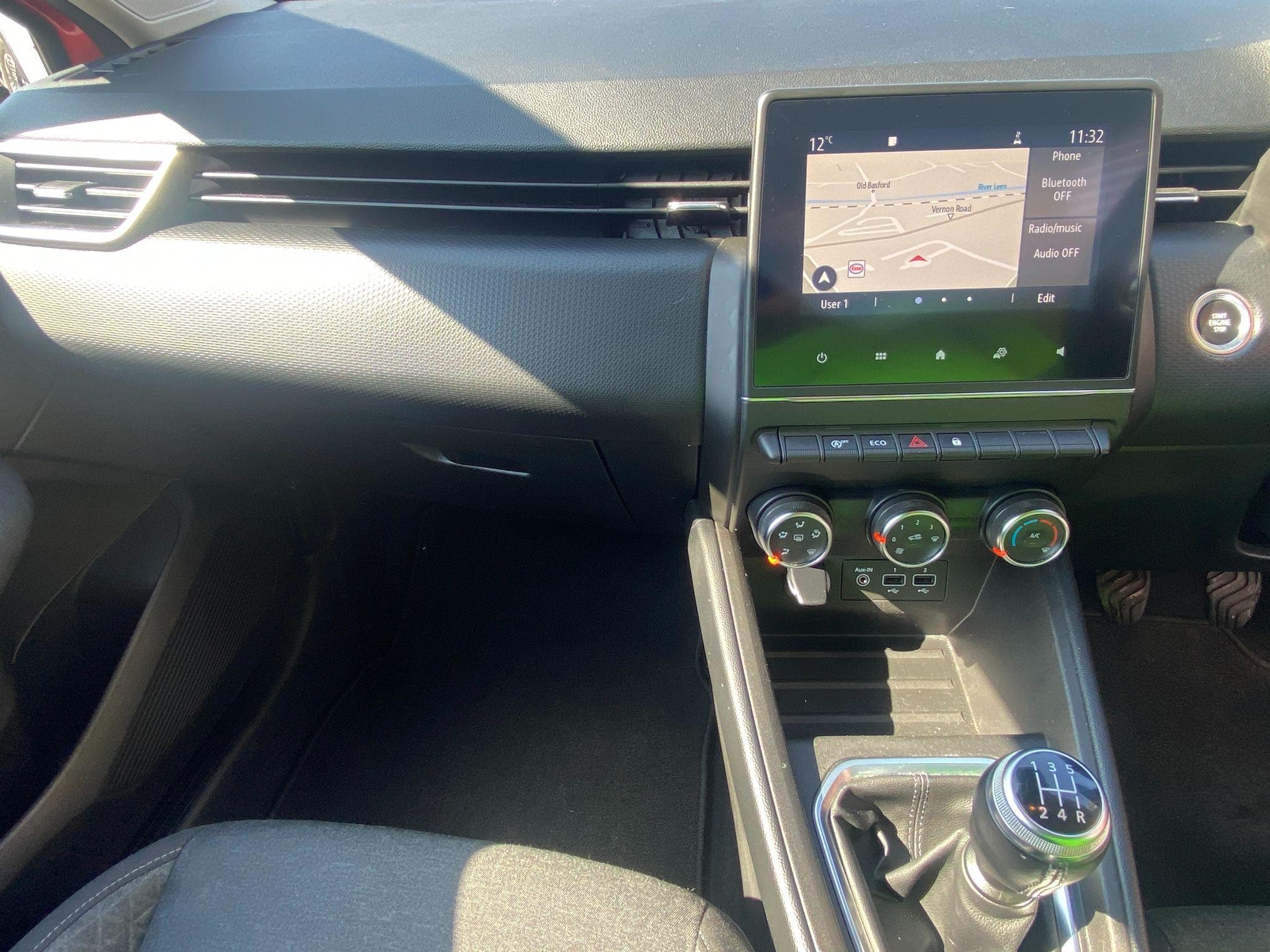 Renault Clio Image 12