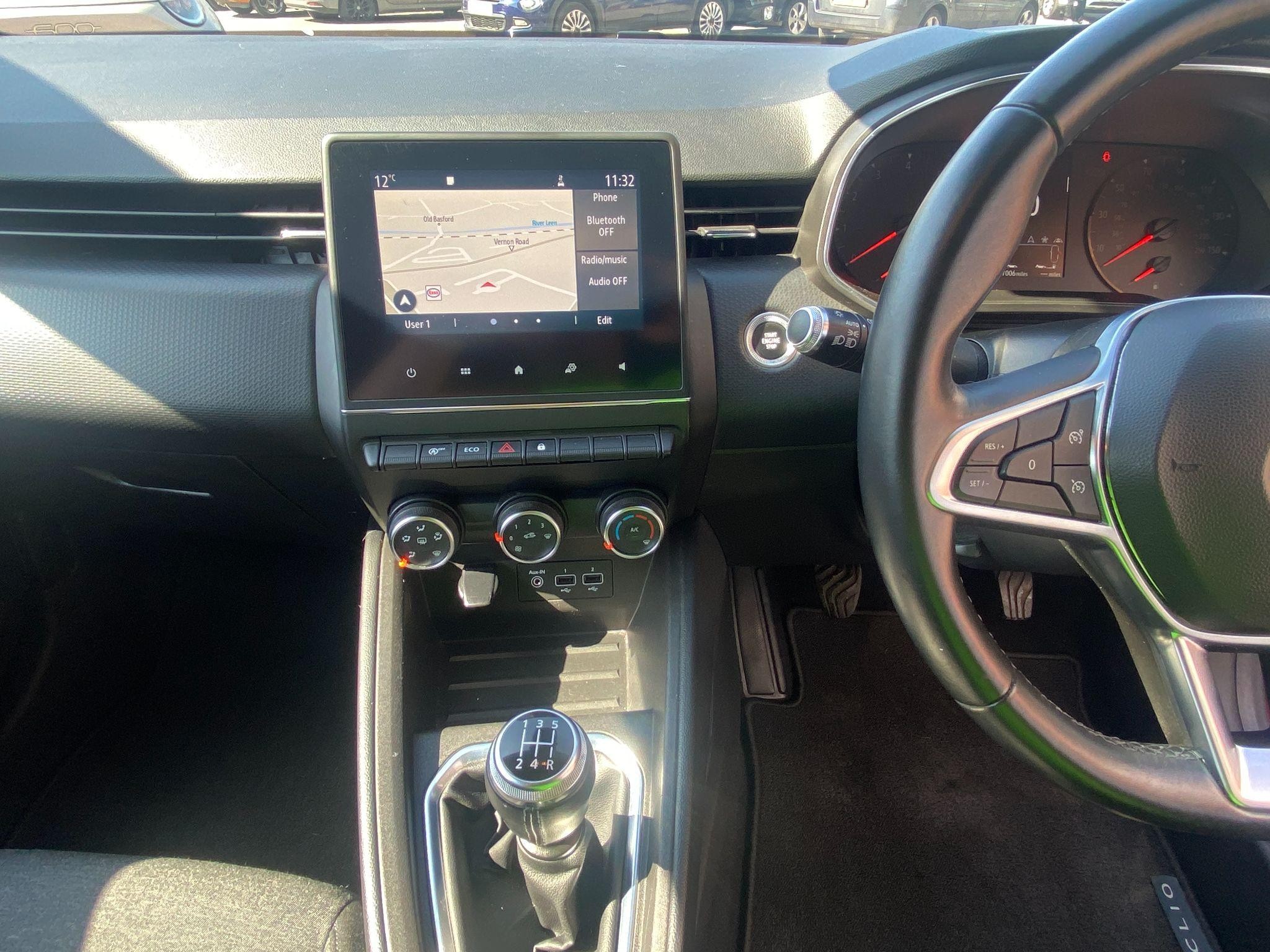 Renault Clio Image 13