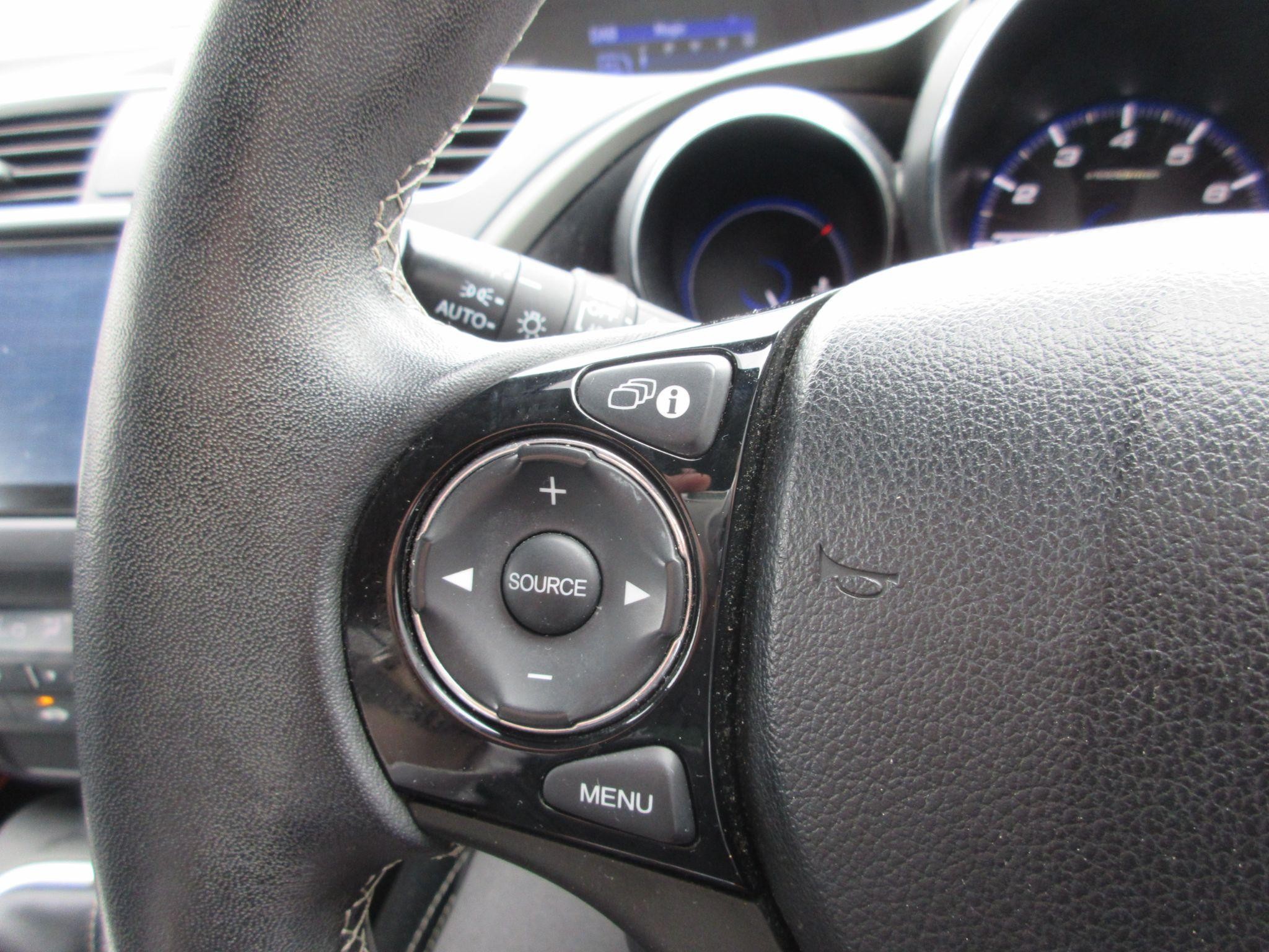 Honda Civic Image 13