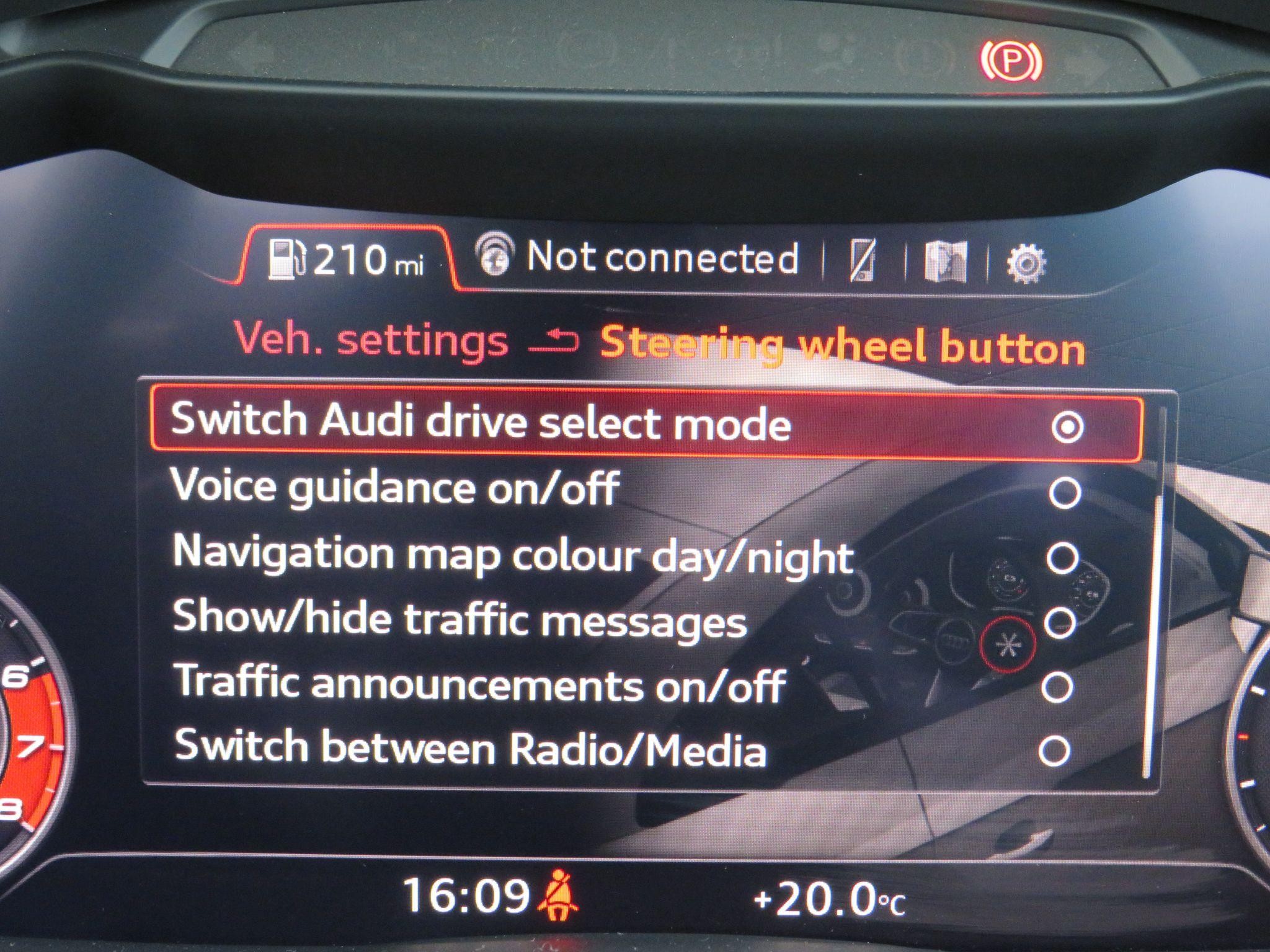 Audi TT Image 47