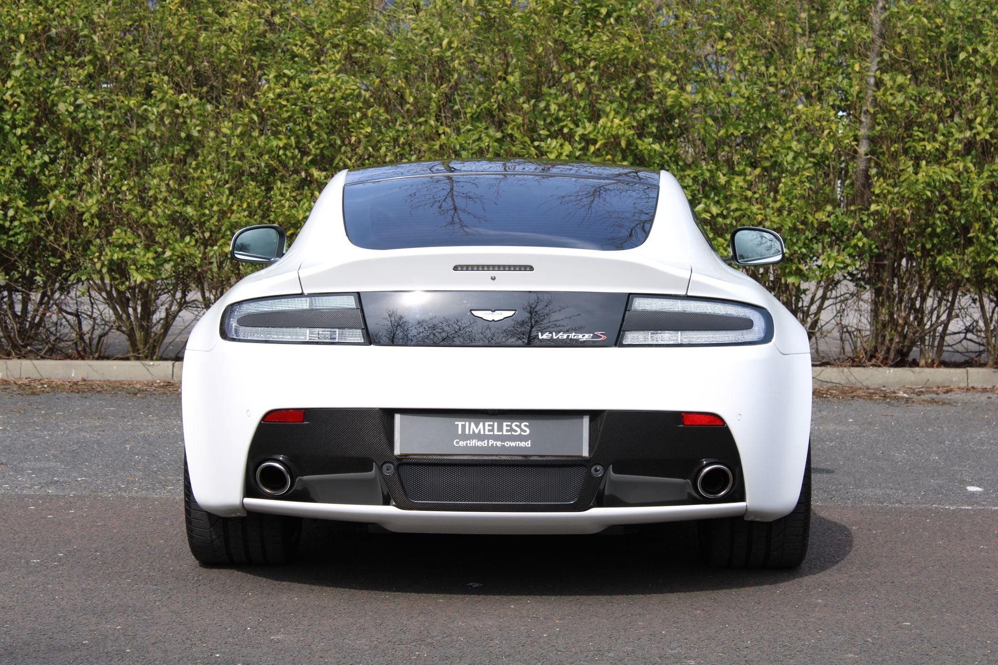 Aston Martin Vantage Image 55