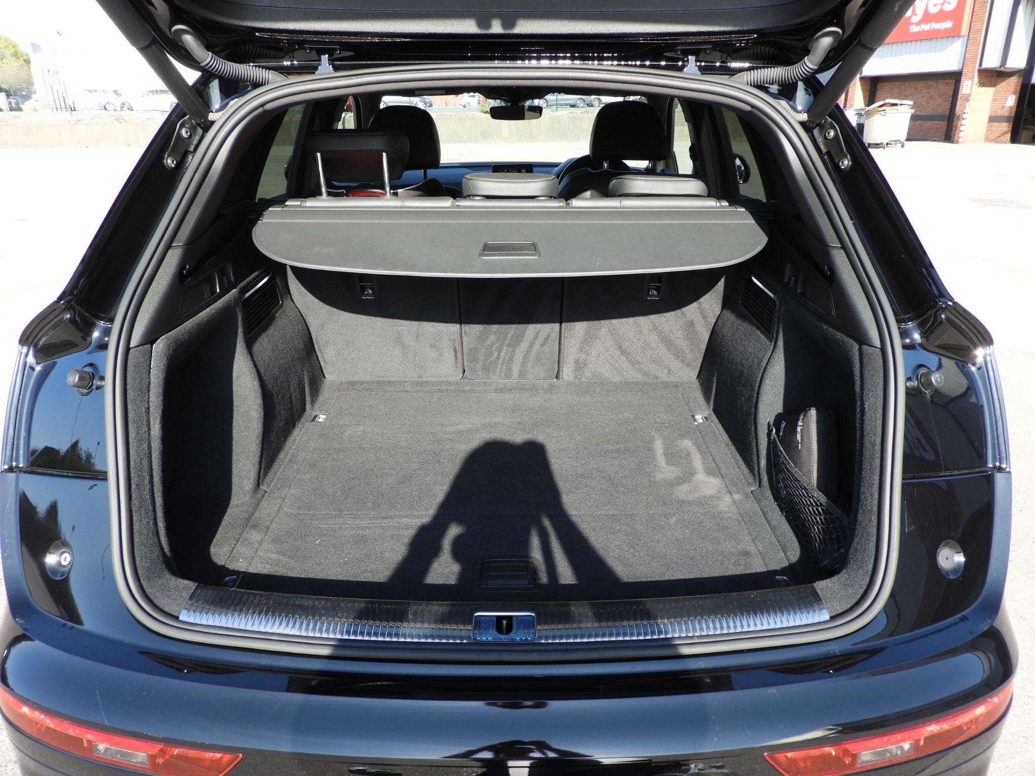 Audi Q5 Image 24