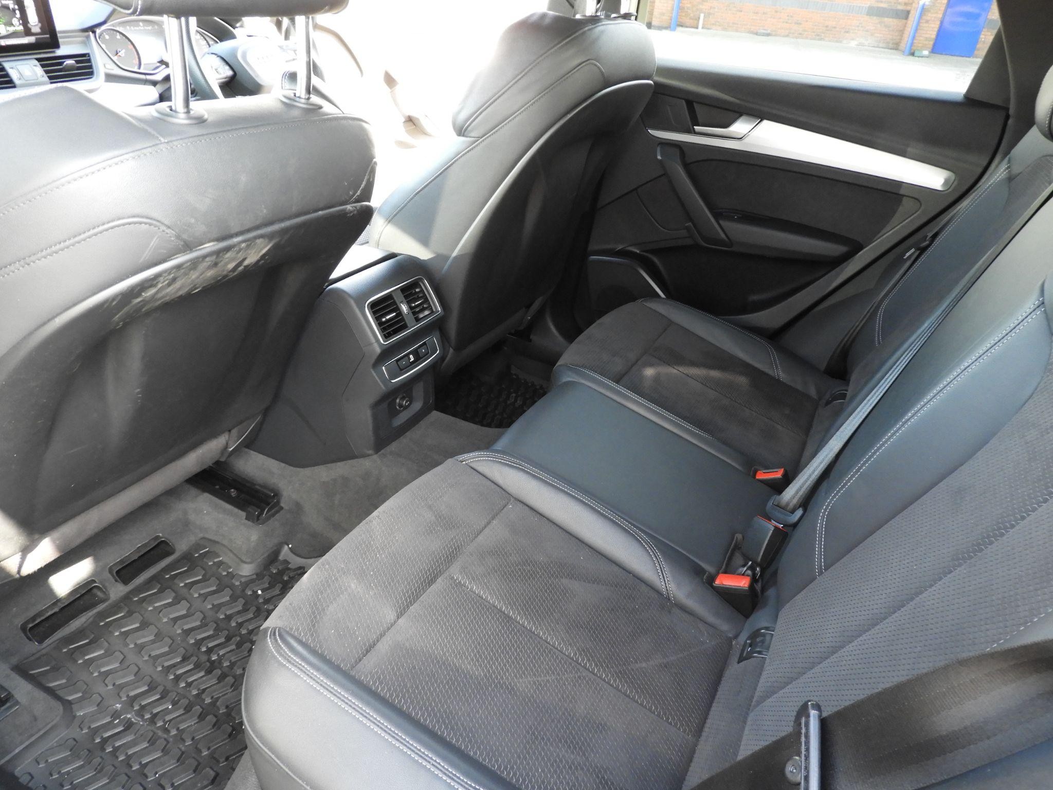 Audi Q5 Image 26