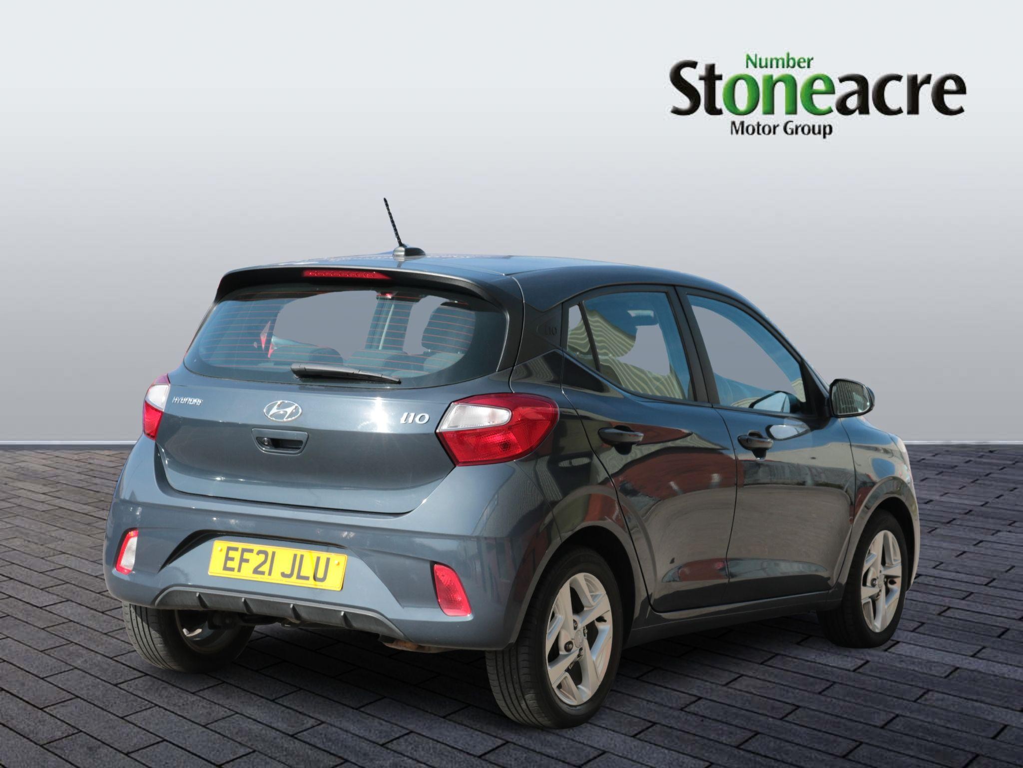 Hyundai i10 Image 3