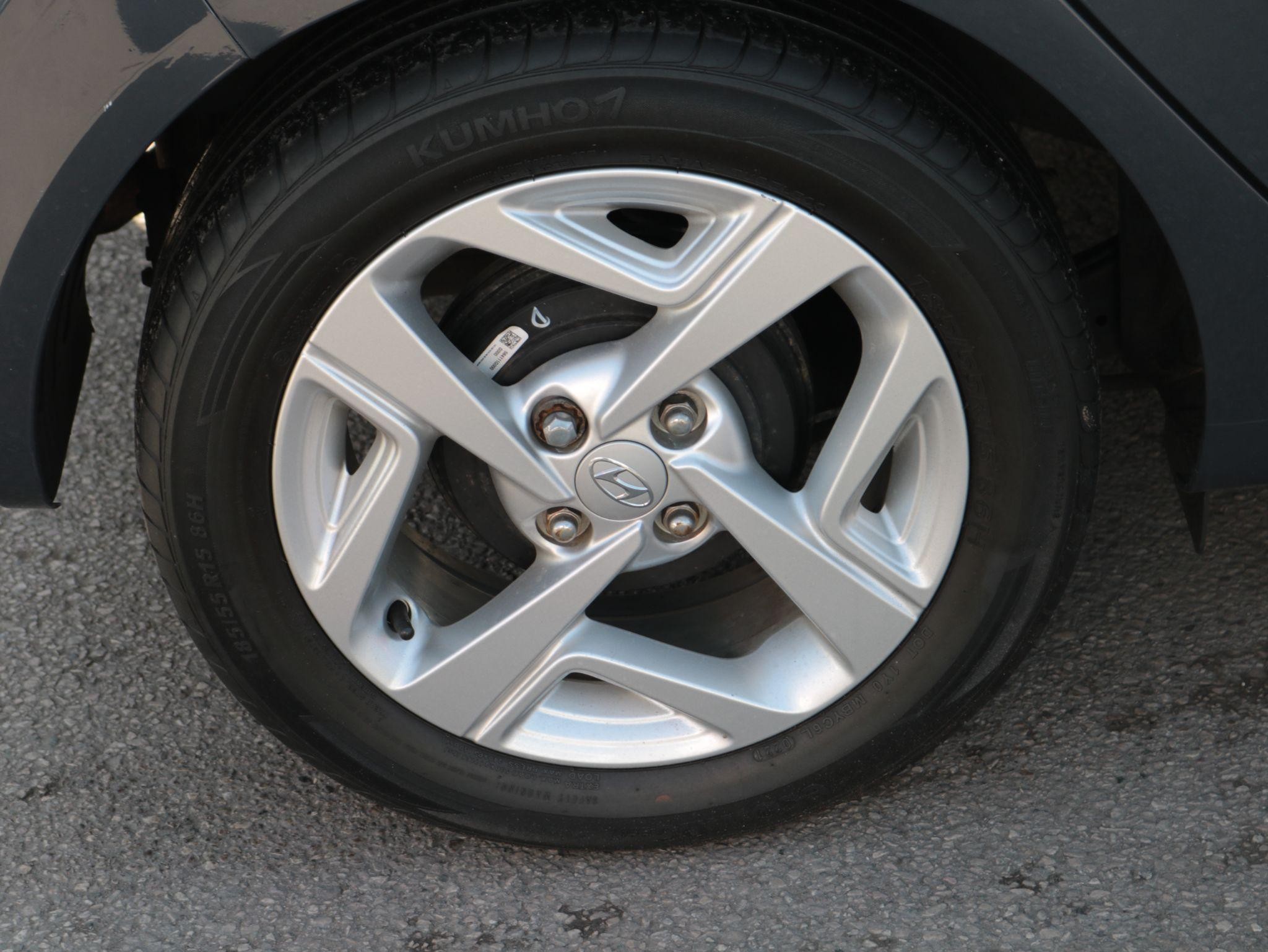 Hyundai i10 Image 9