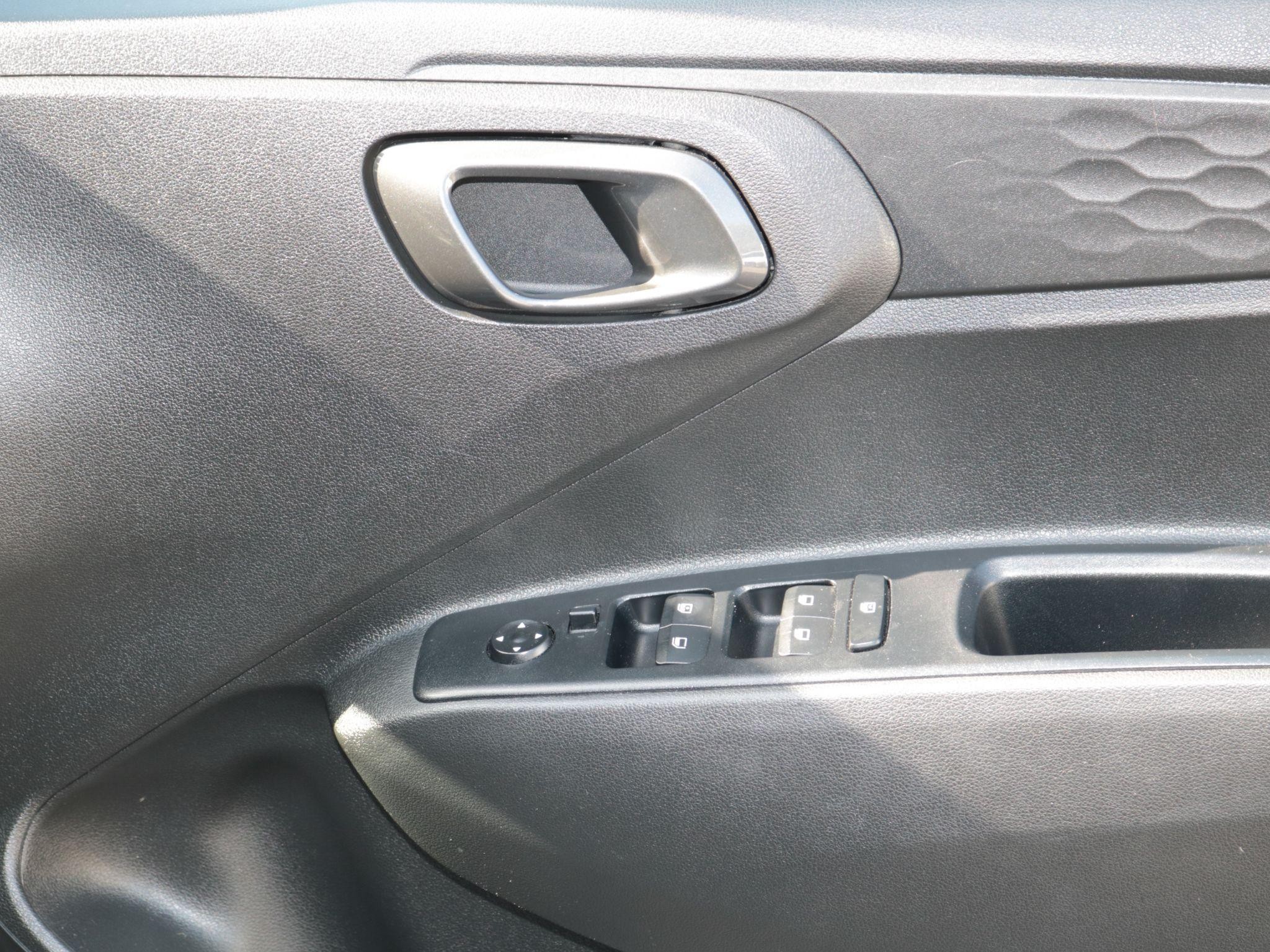 Hyundai i10 Image 24