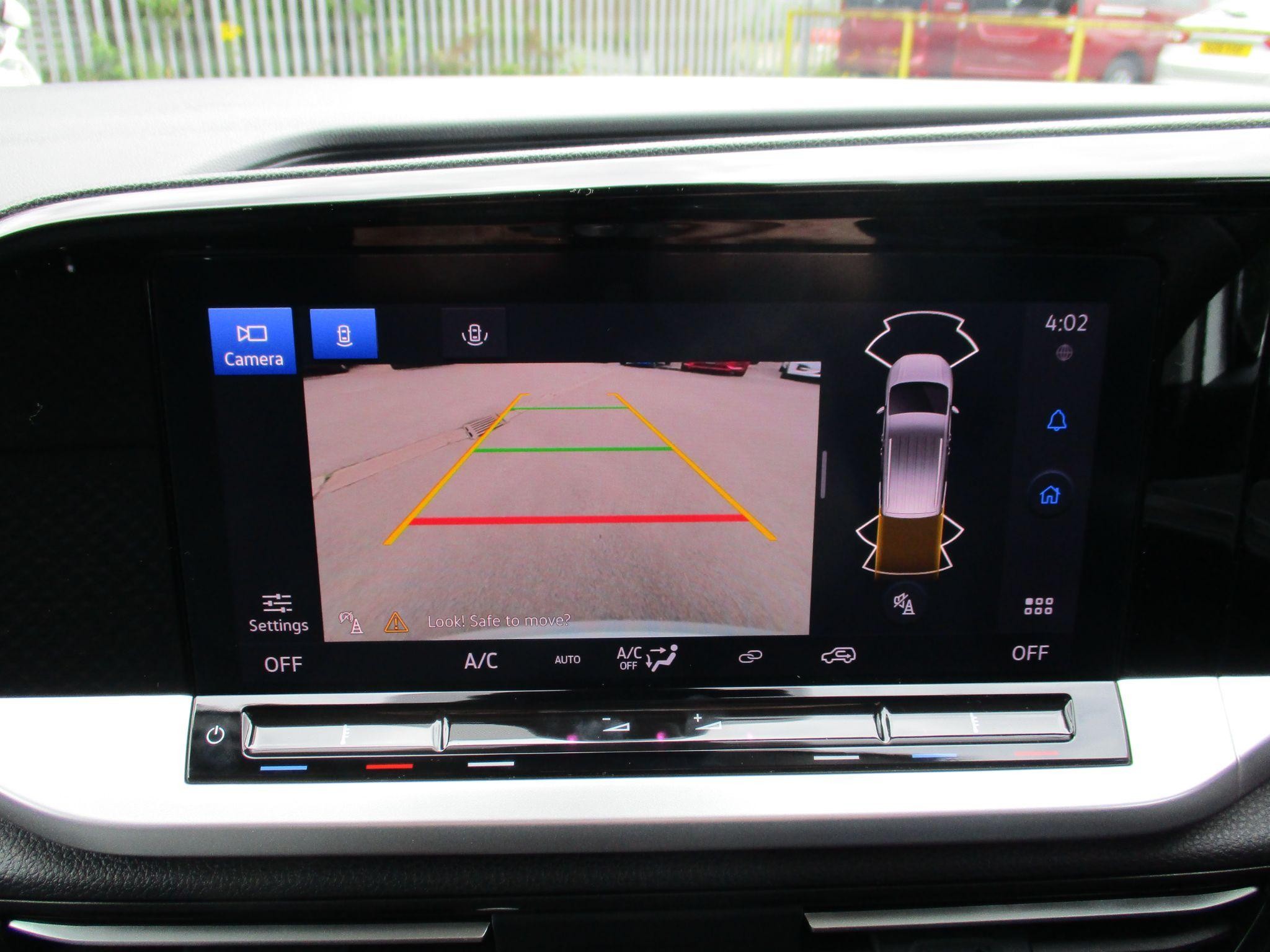 Ford Transit Connect Image 25