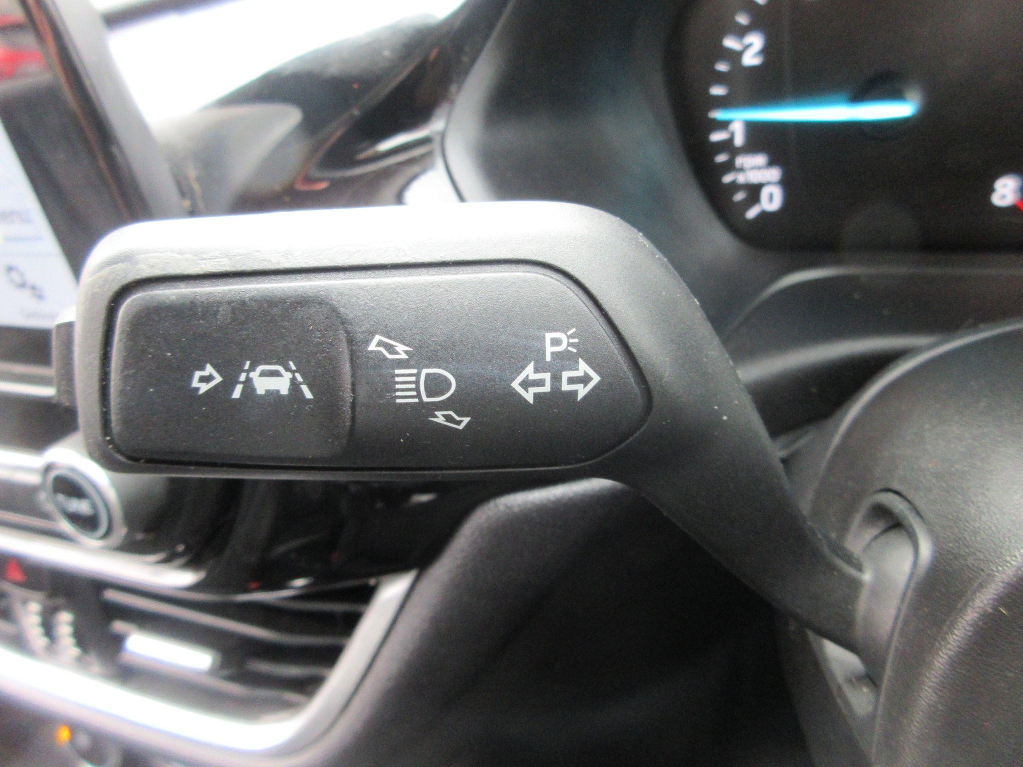 Ford Fiesta Image 14