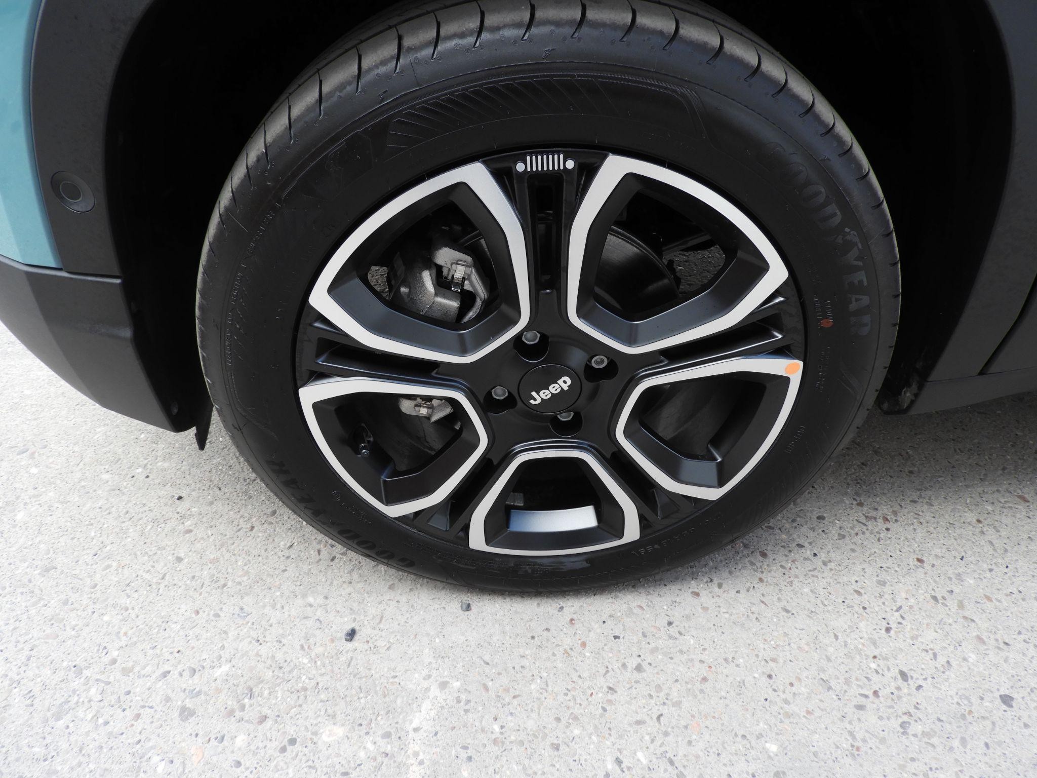 Jeep Avenger Image 11