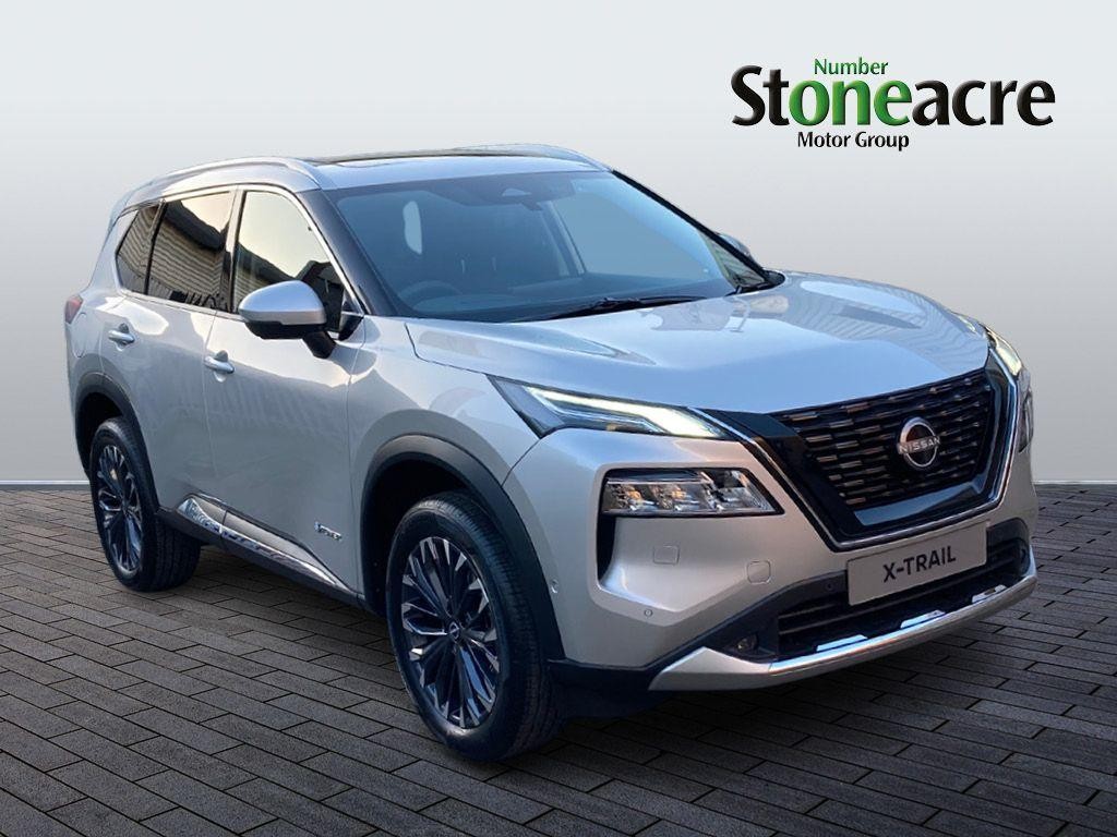 Nissan X-Trail Image 1