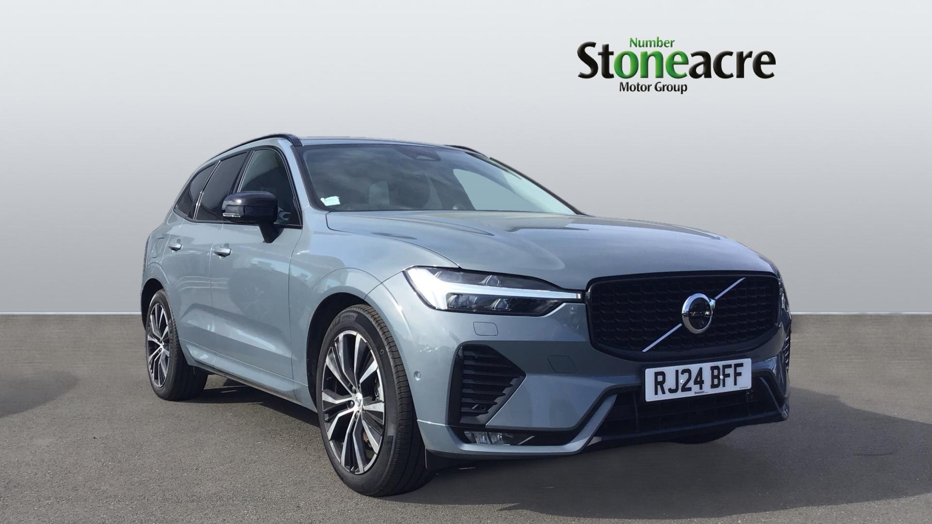 Volvo XC60 Image 1