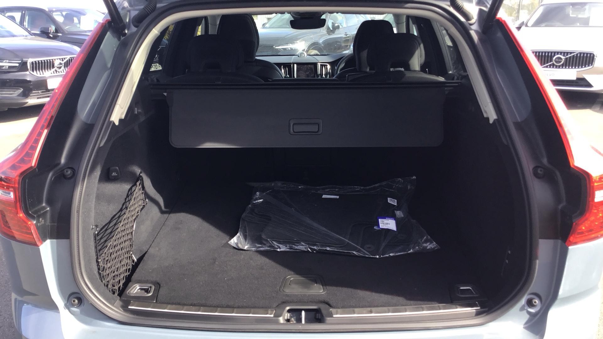 Volvo XC60 Image 18