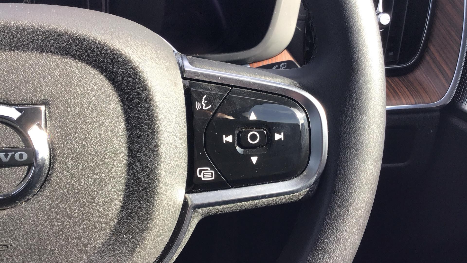 Volvo XC60 Image 20
