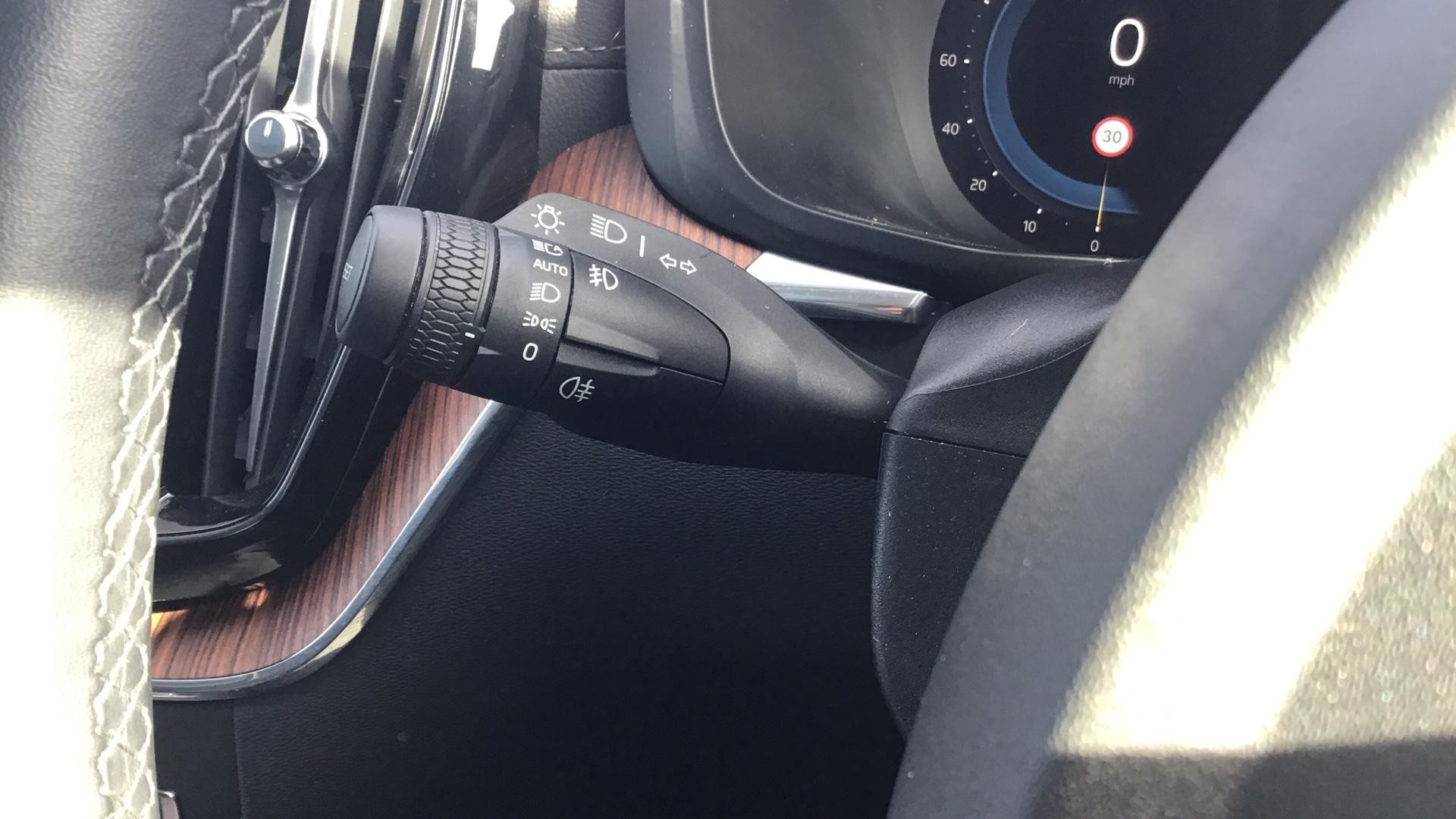 Volvo XC60 Image 23