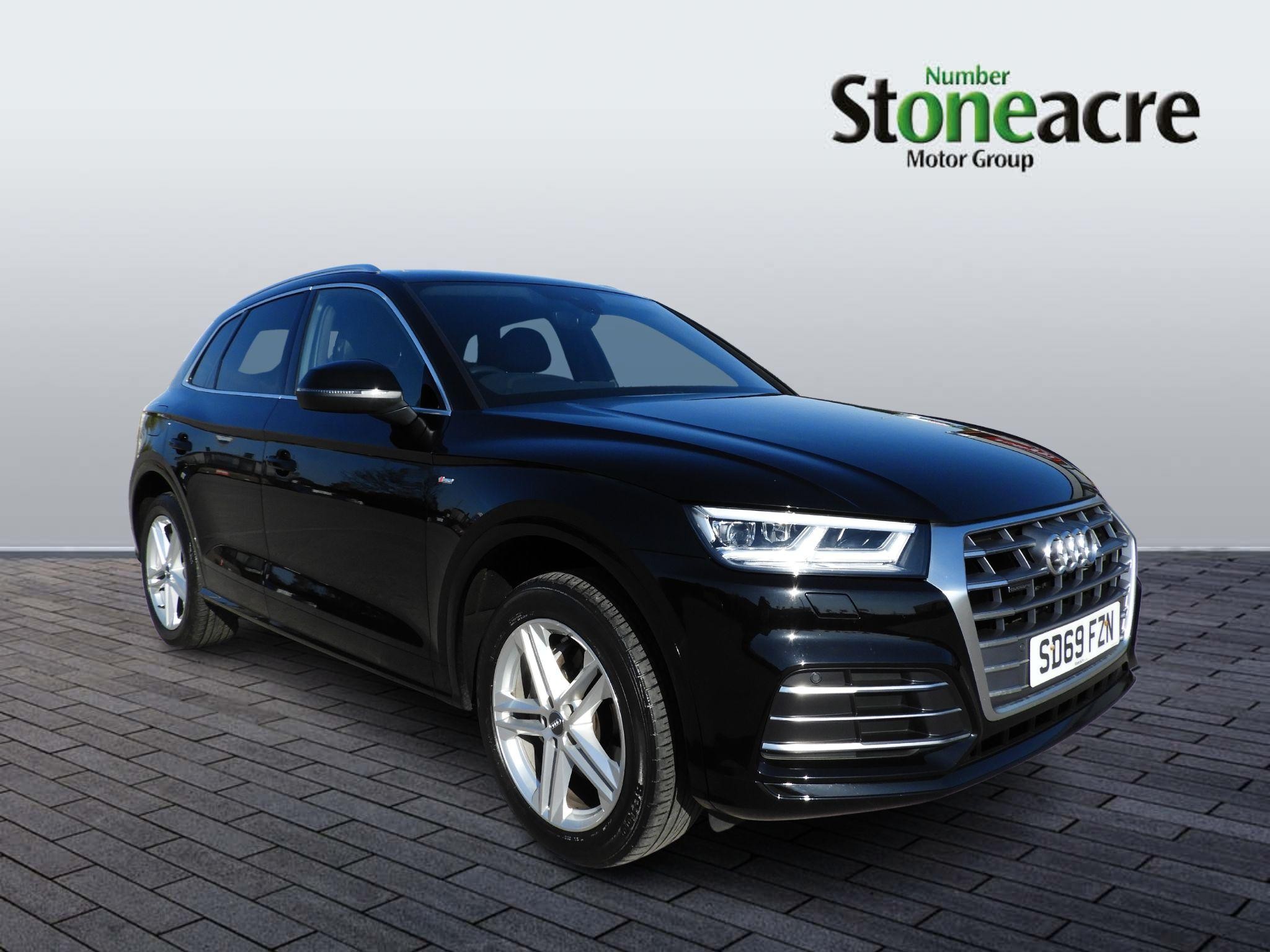 Audi Q5 Image 1