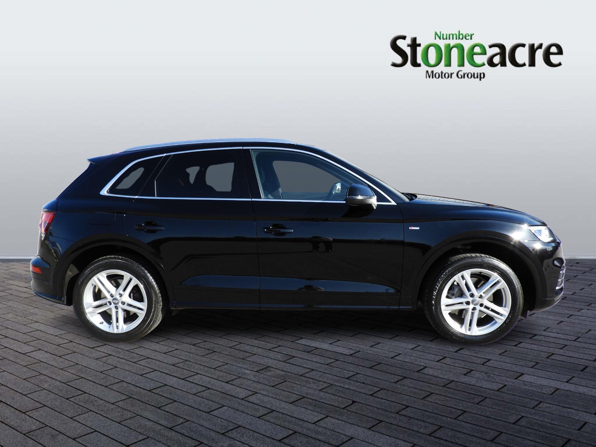 Audi Q5 Image 2