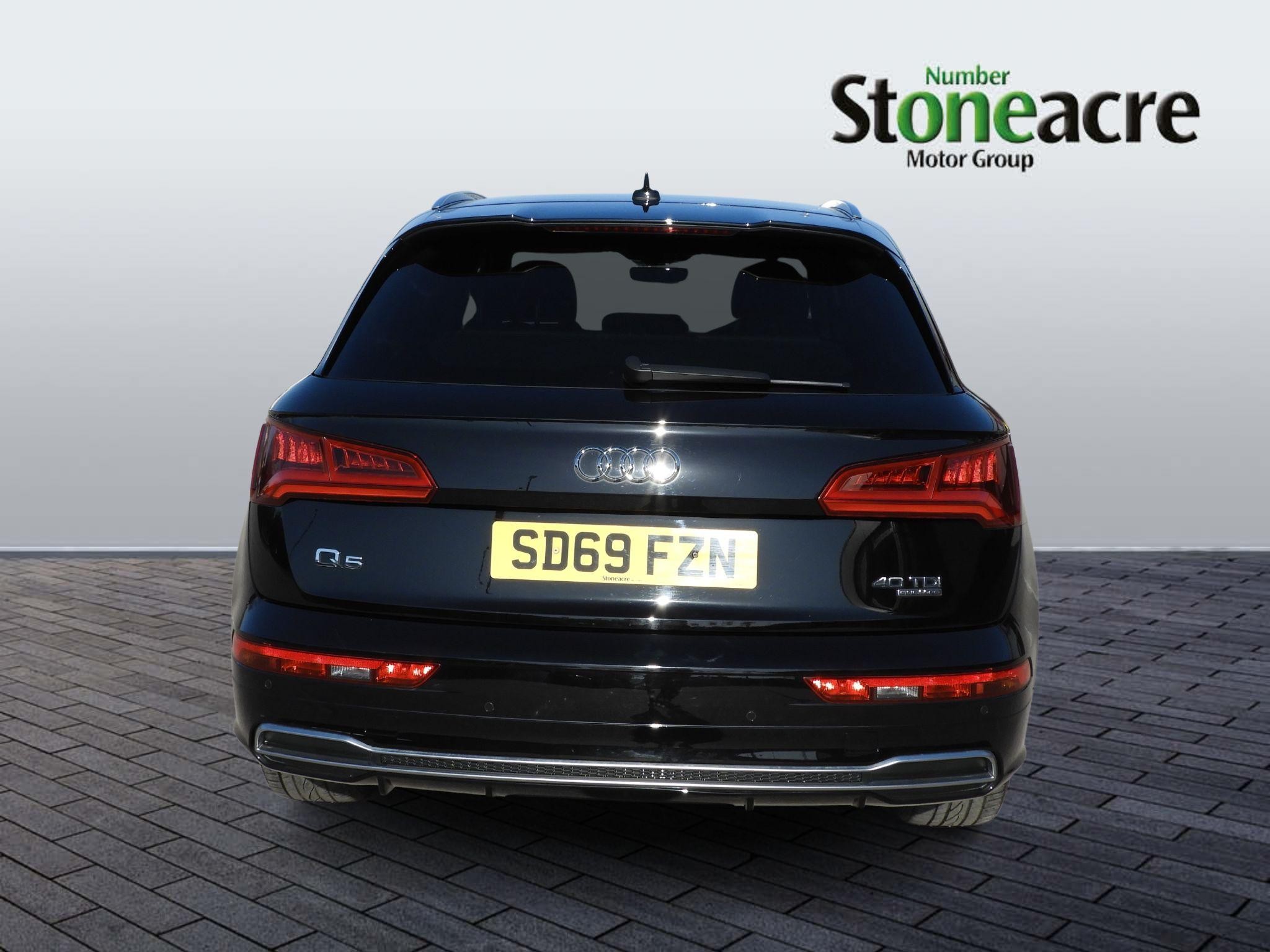 Audi Q5 Image 4