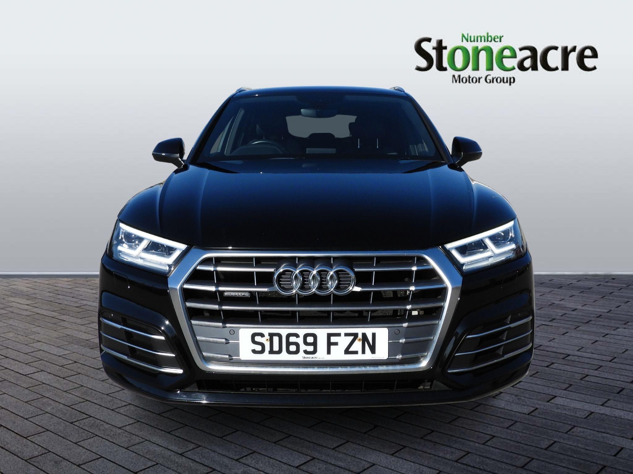 Audi Q5 Image 8