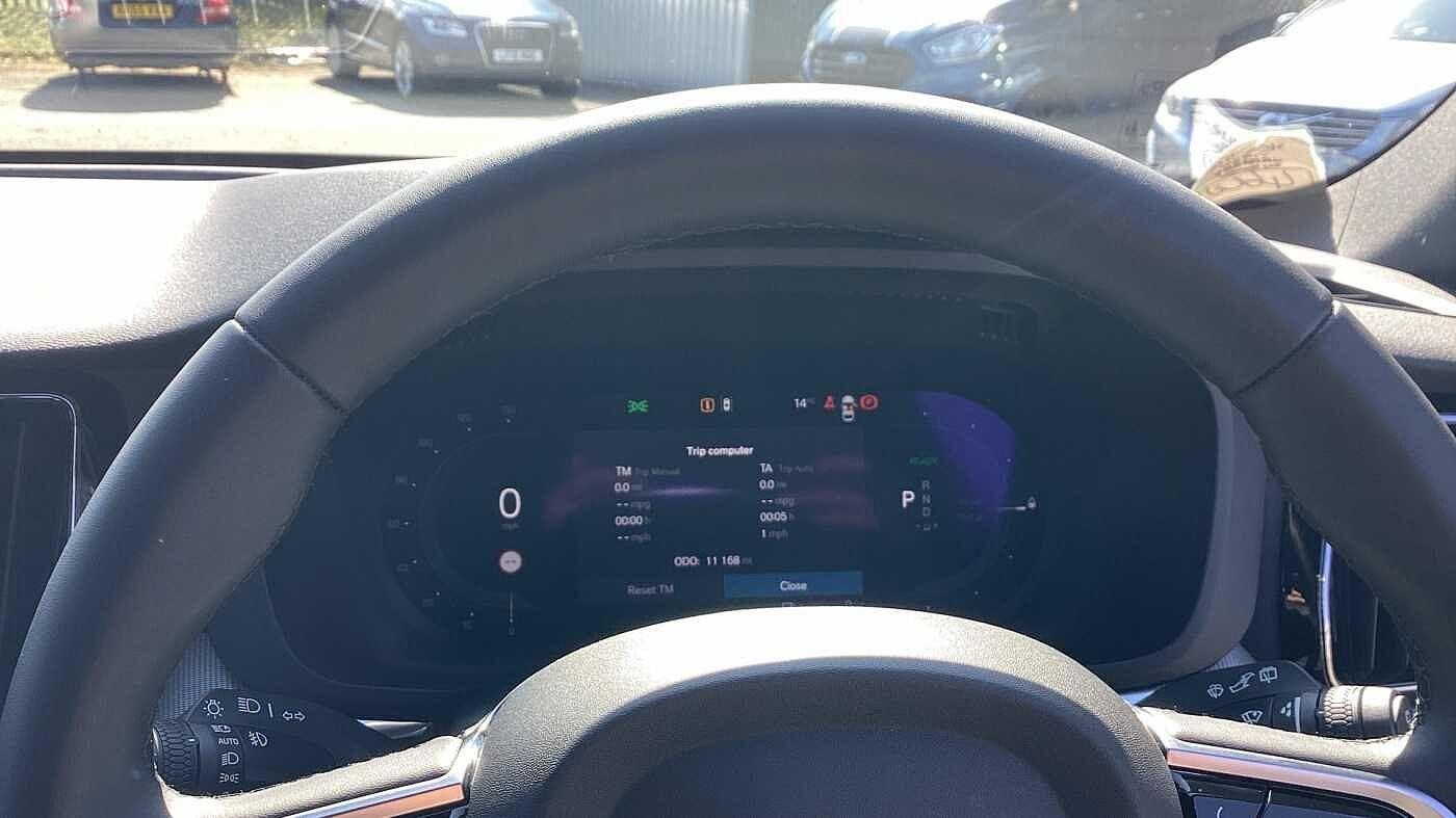 Volvo XC60 Image 12
