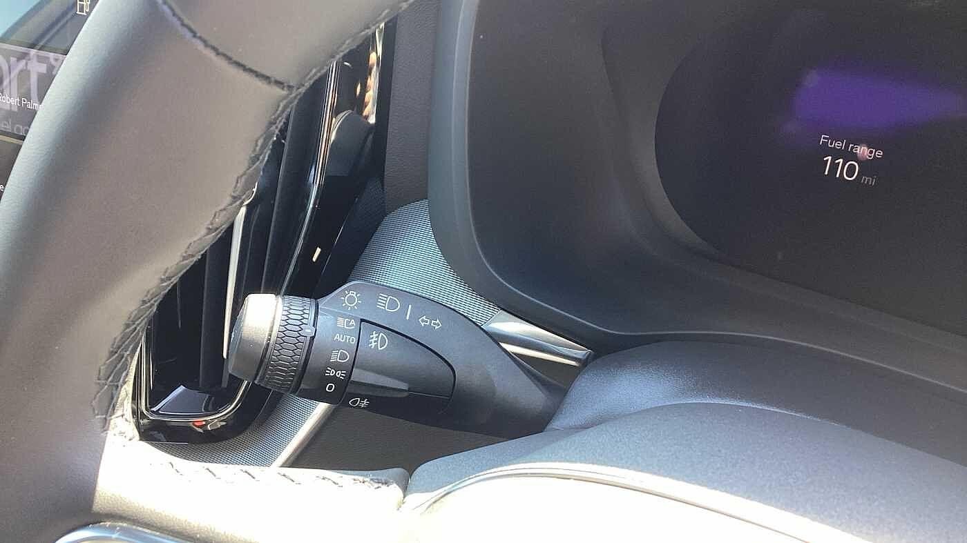 Volvo XC60 Image 25