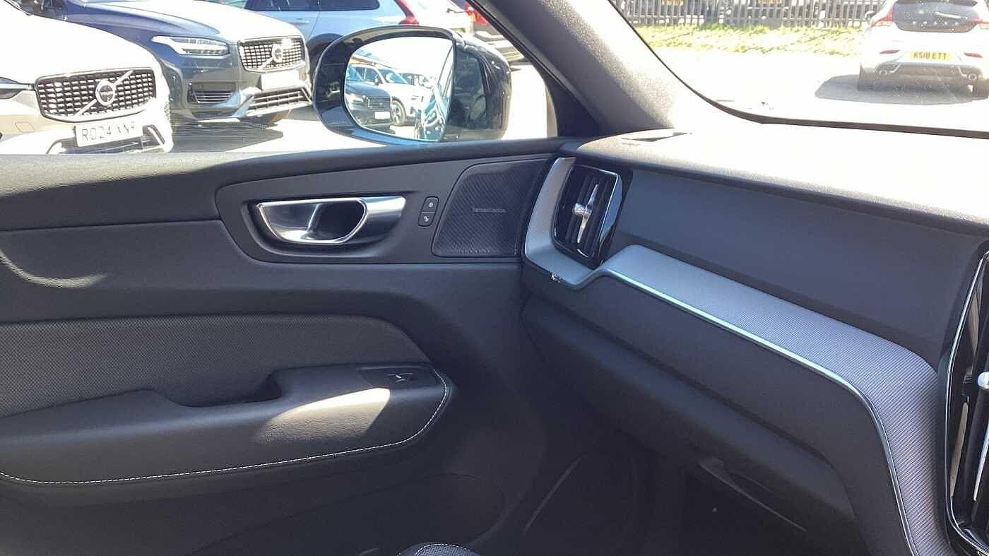 Volvo XC60 Image 50